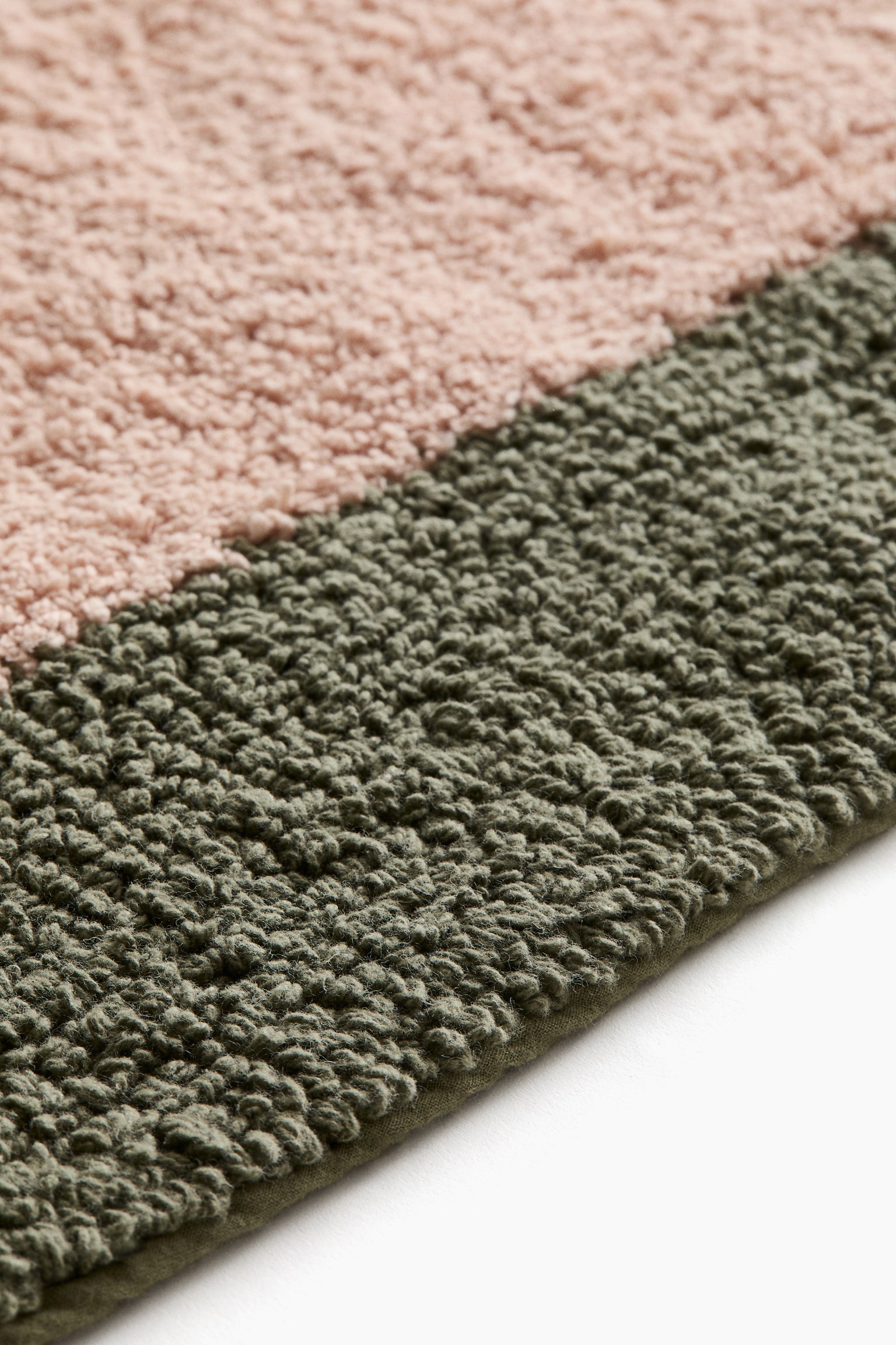 Tufted bath mat - Powder pink/Dark green/Light beige - 2