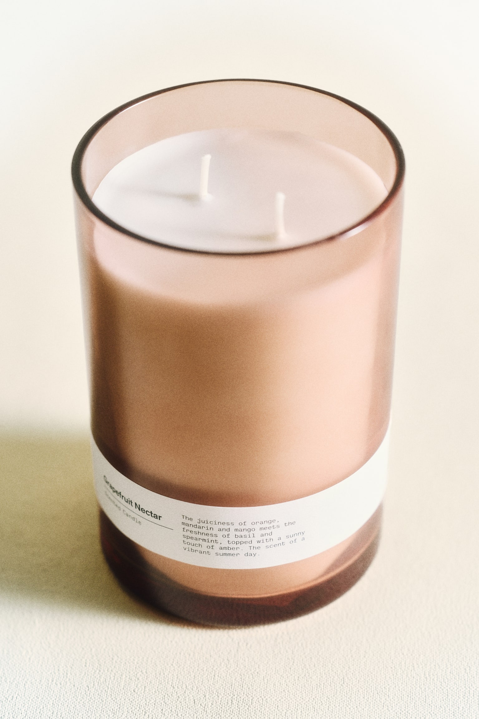 Two-wick scented candle - Grapefruit Nectar/Sublime Patchouli/Crisp Cotton - 2