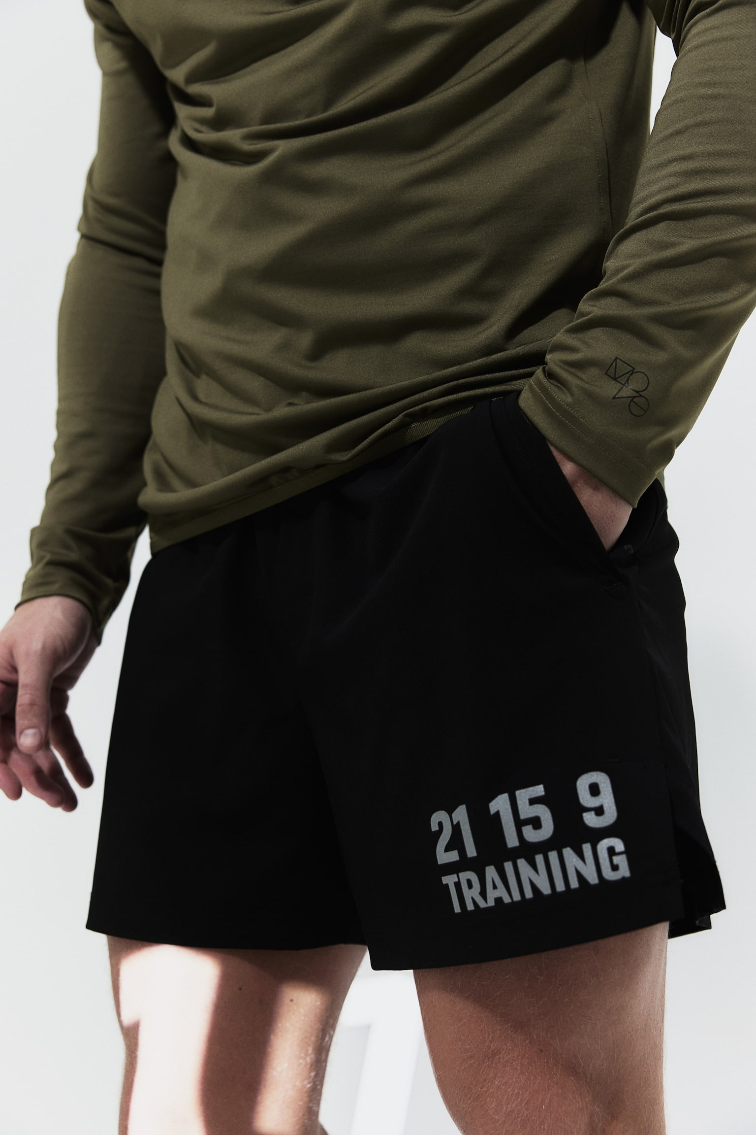 Regular Fit Half Zip Activewear Hoodie In DryMove™ - Khaki green/Training/Black - 5