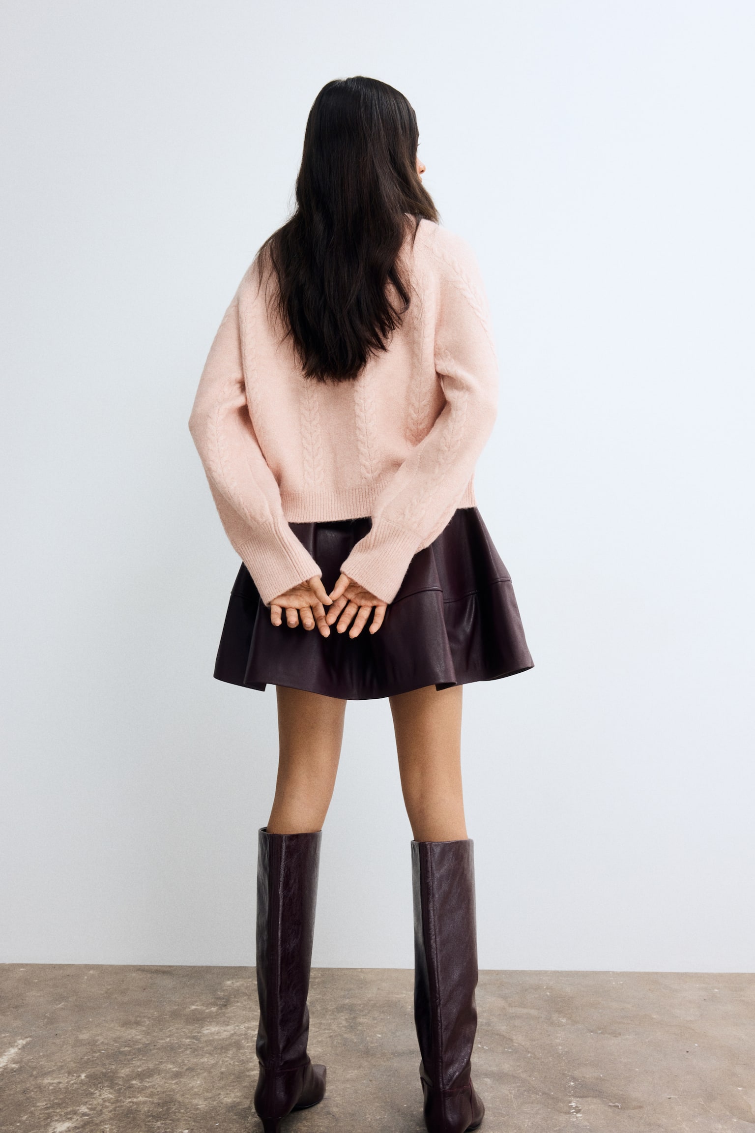 Жилетка с едра плетка - Светъл кораловорозов/Червена слива/Бледосин - 5