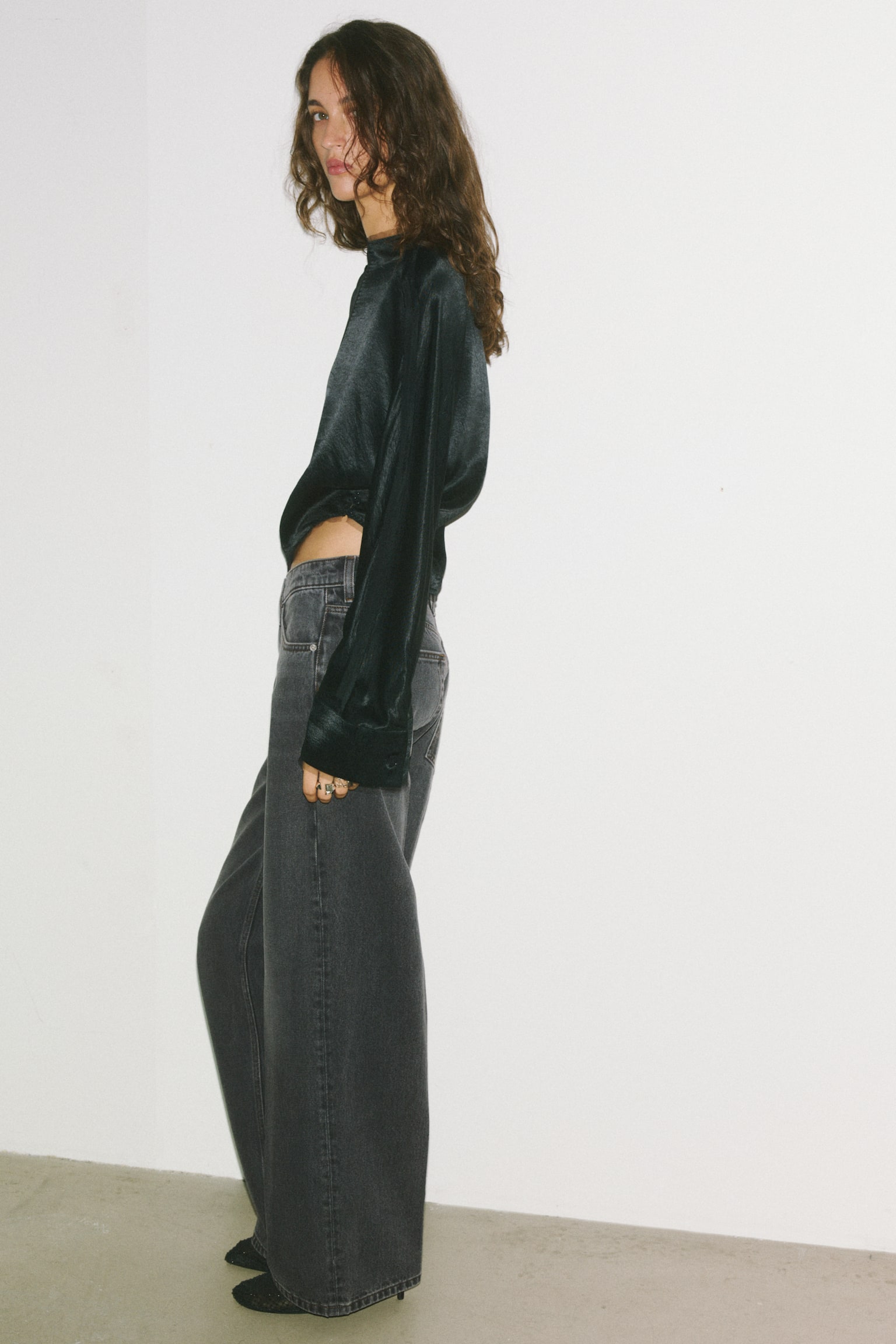 Женские джинсы H&M Baggy Regular Waist, цвет: Чёрный — фото 5