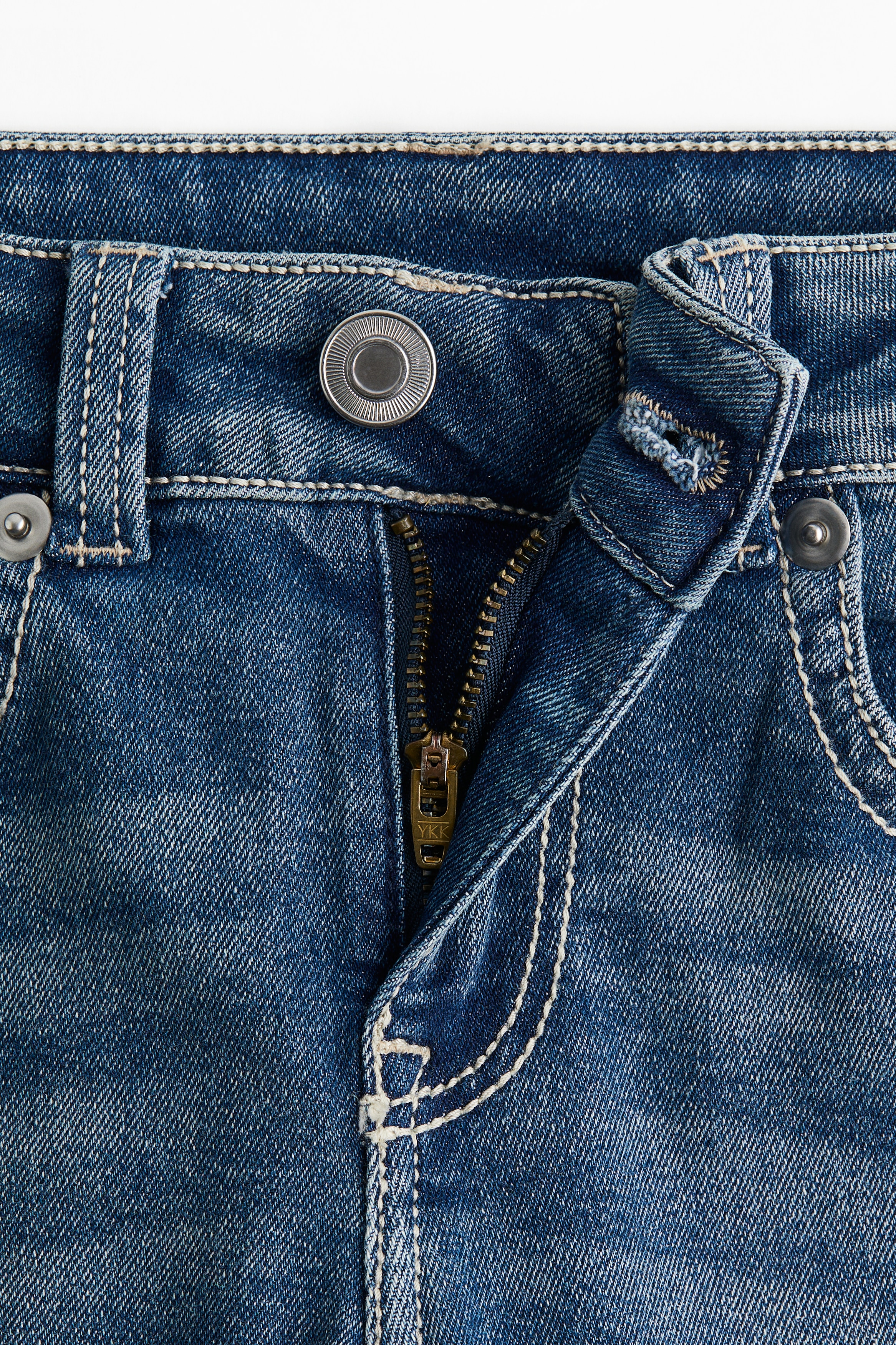 Flared Low Jeans