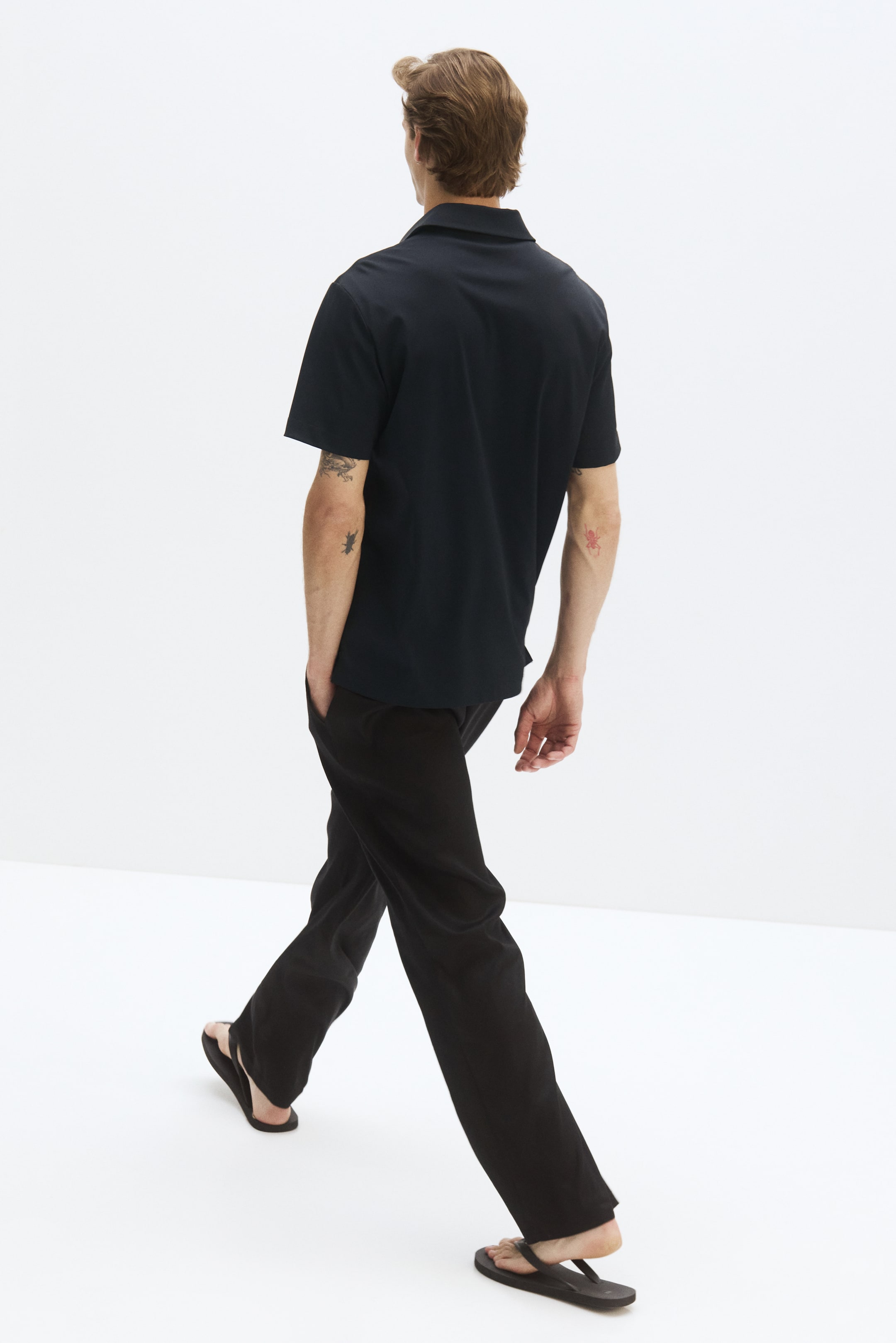 Мужские рубашки H&M Cooling Regular-Fit Polo Shirt — фото 4
