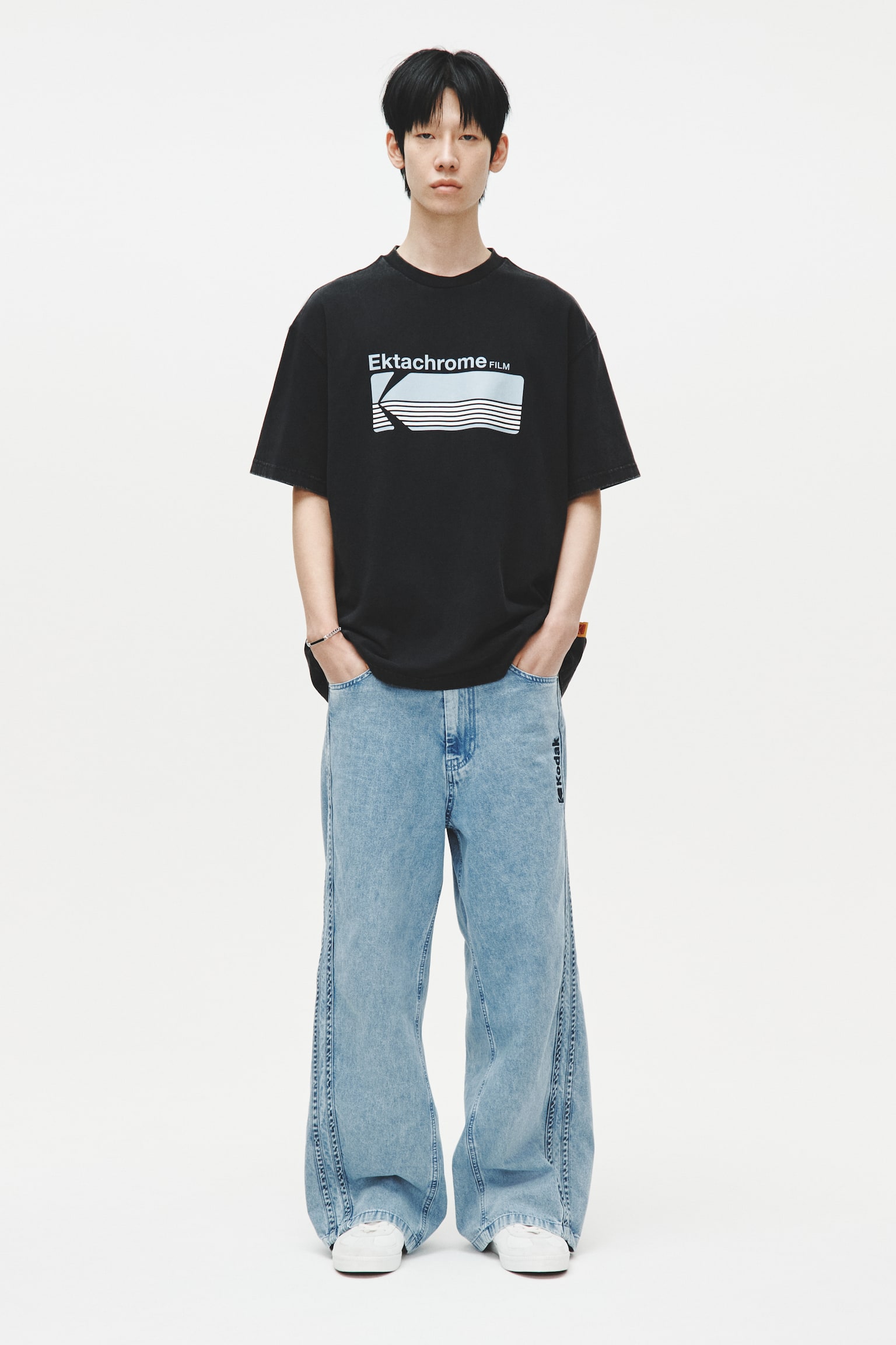ルーズフィット プリントTシャツ-ブラック／Kodak - 3