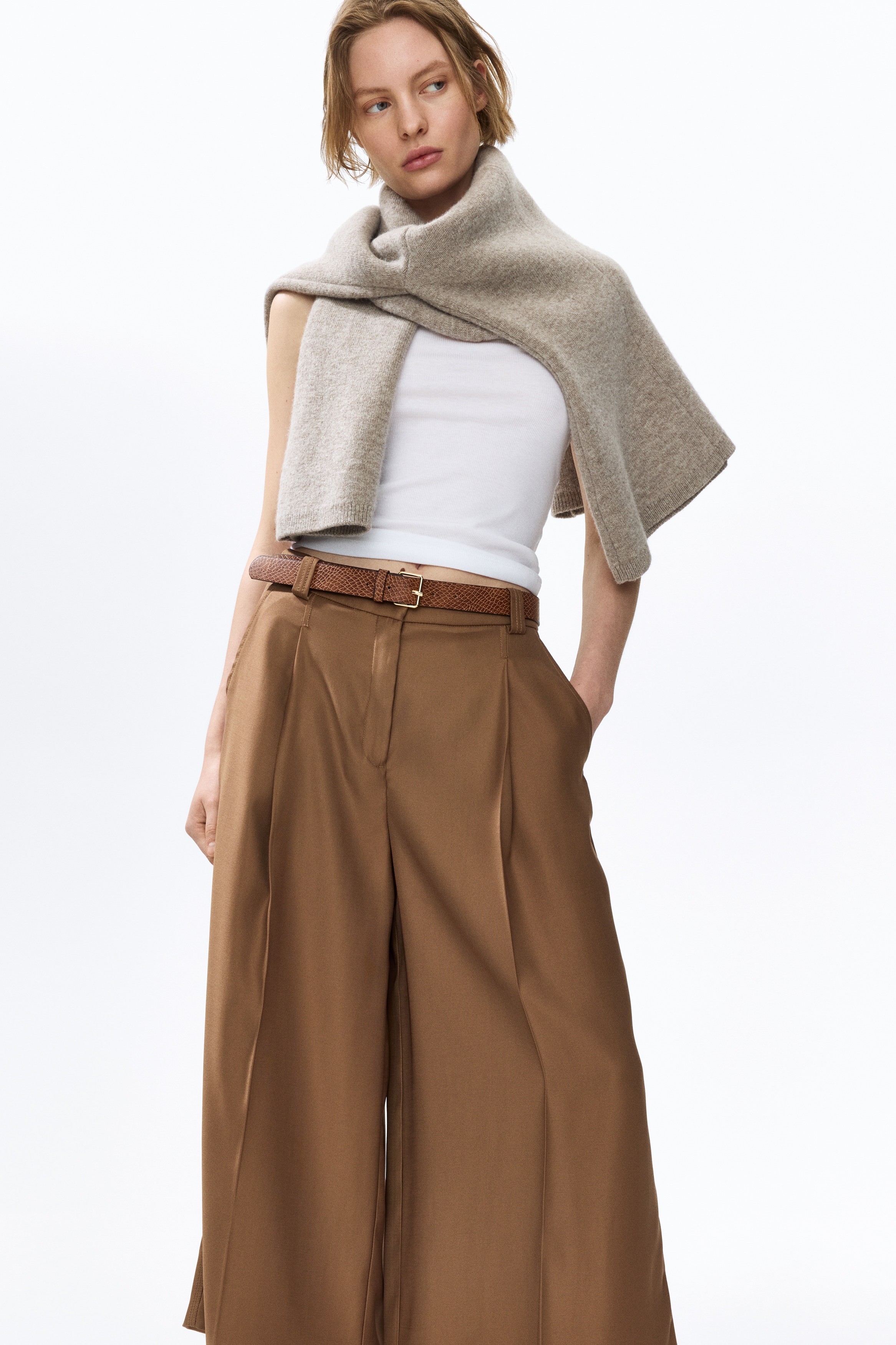 Vyölliset culottes-tvillihousut