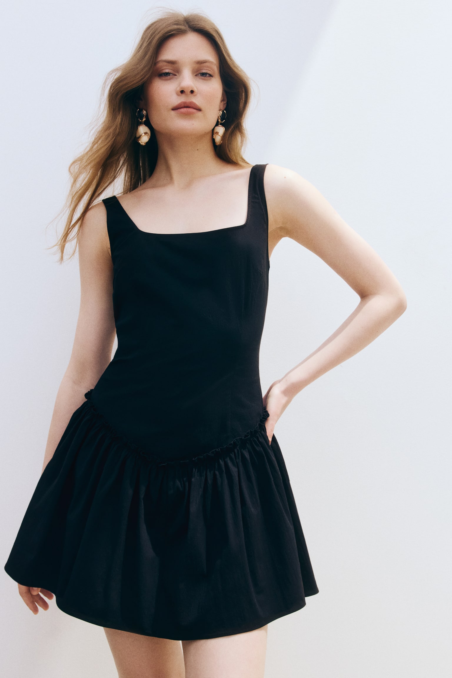 Flared-skirt crêpe dress - 6
