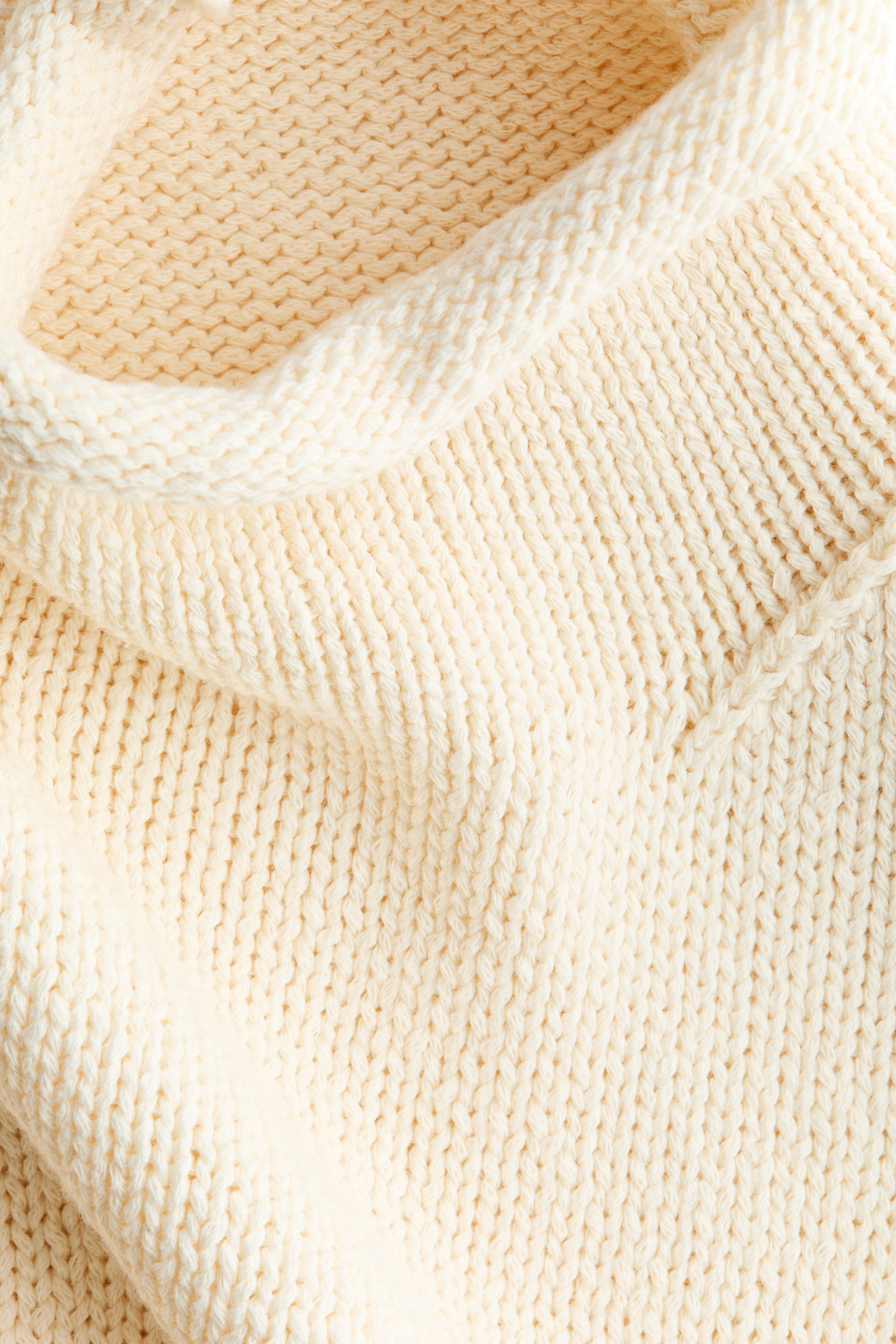 Rolled-Edge Mock Turtleneck Sweater Vest