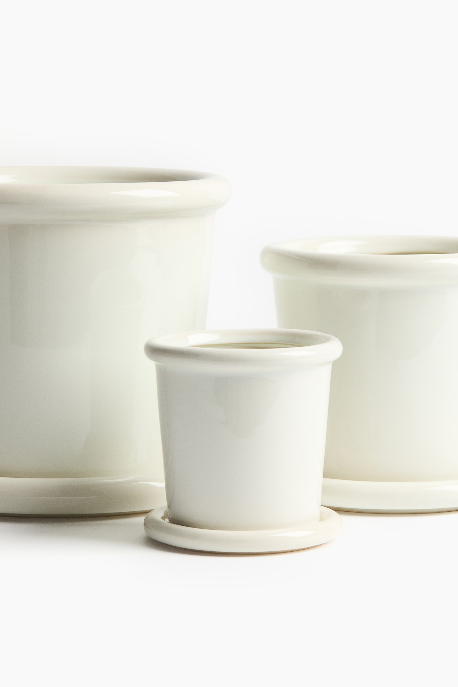 Stoneware plant pot with saucer - White/Light green - 5