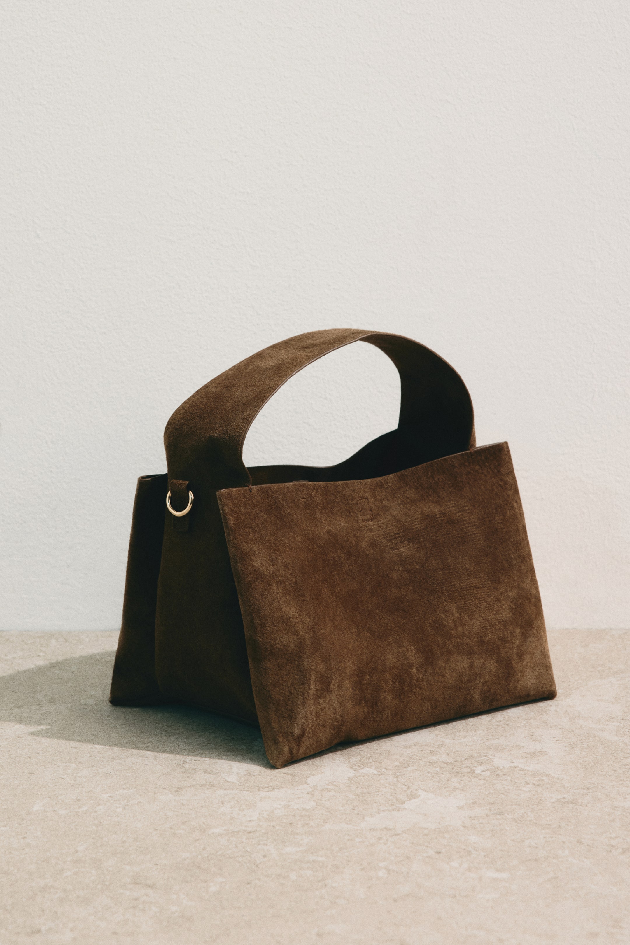 Agrandir l'image: Suede crossbody bag - Dark beige - FEMME | H&M CH 1