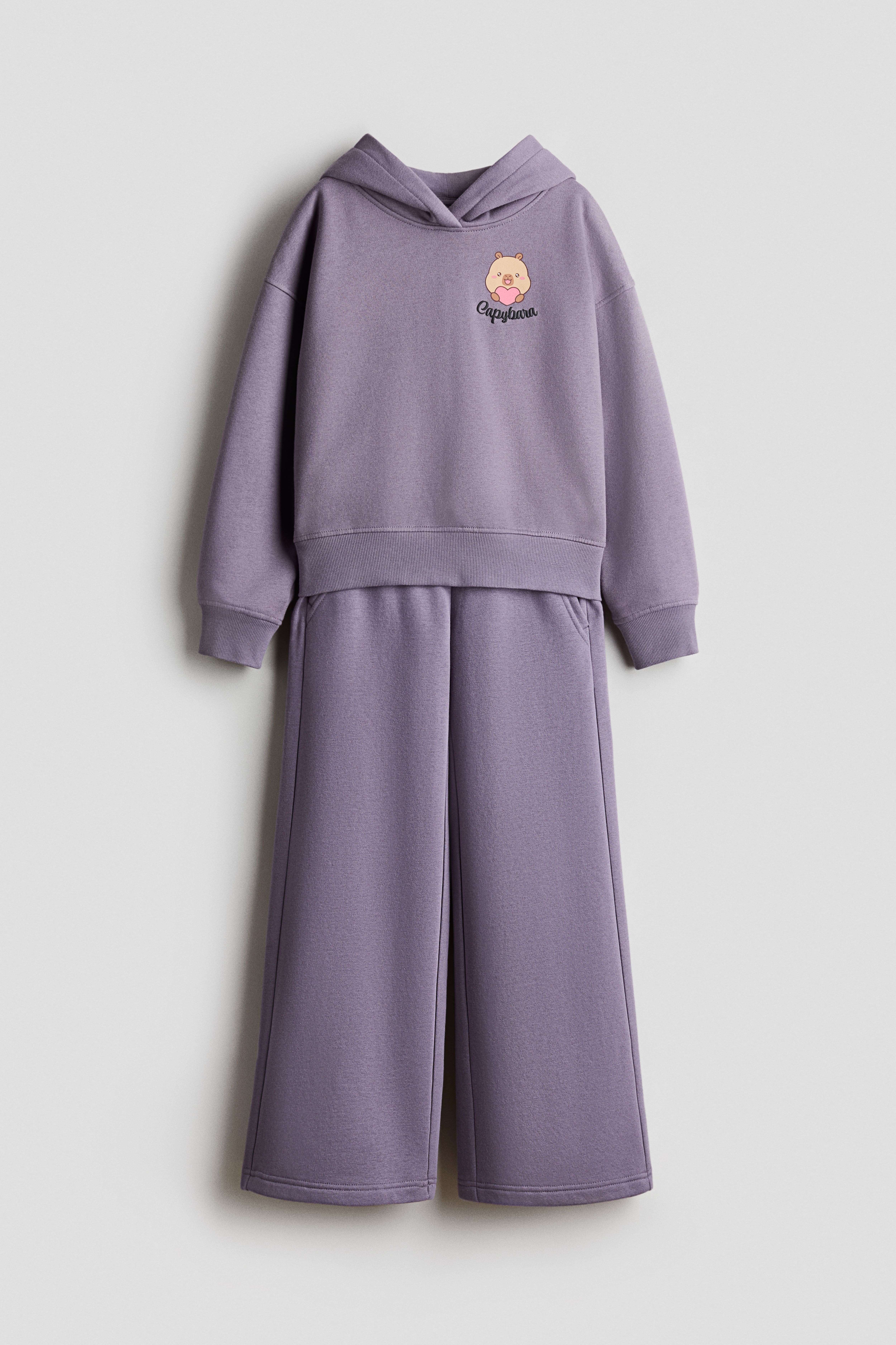 2-Piece Sweatsuit with Motif