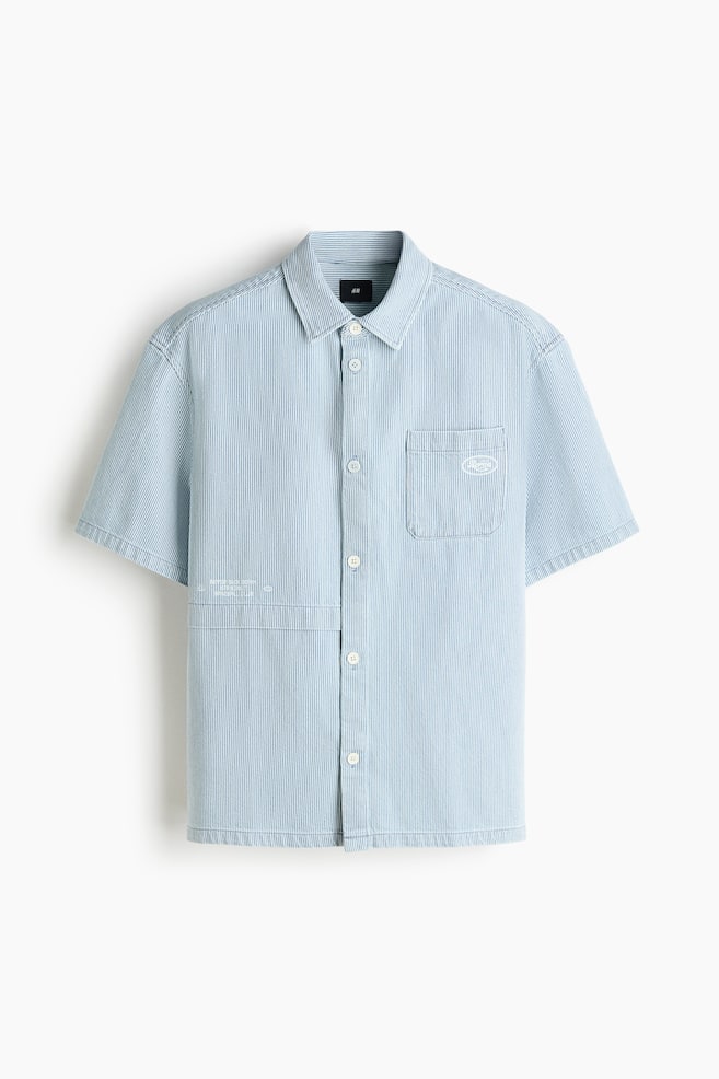Loose Fit Short-sleeved denim shirt - Light blue/Rerun/Navy blue/Rerun/Dark grey/Colour block - 1