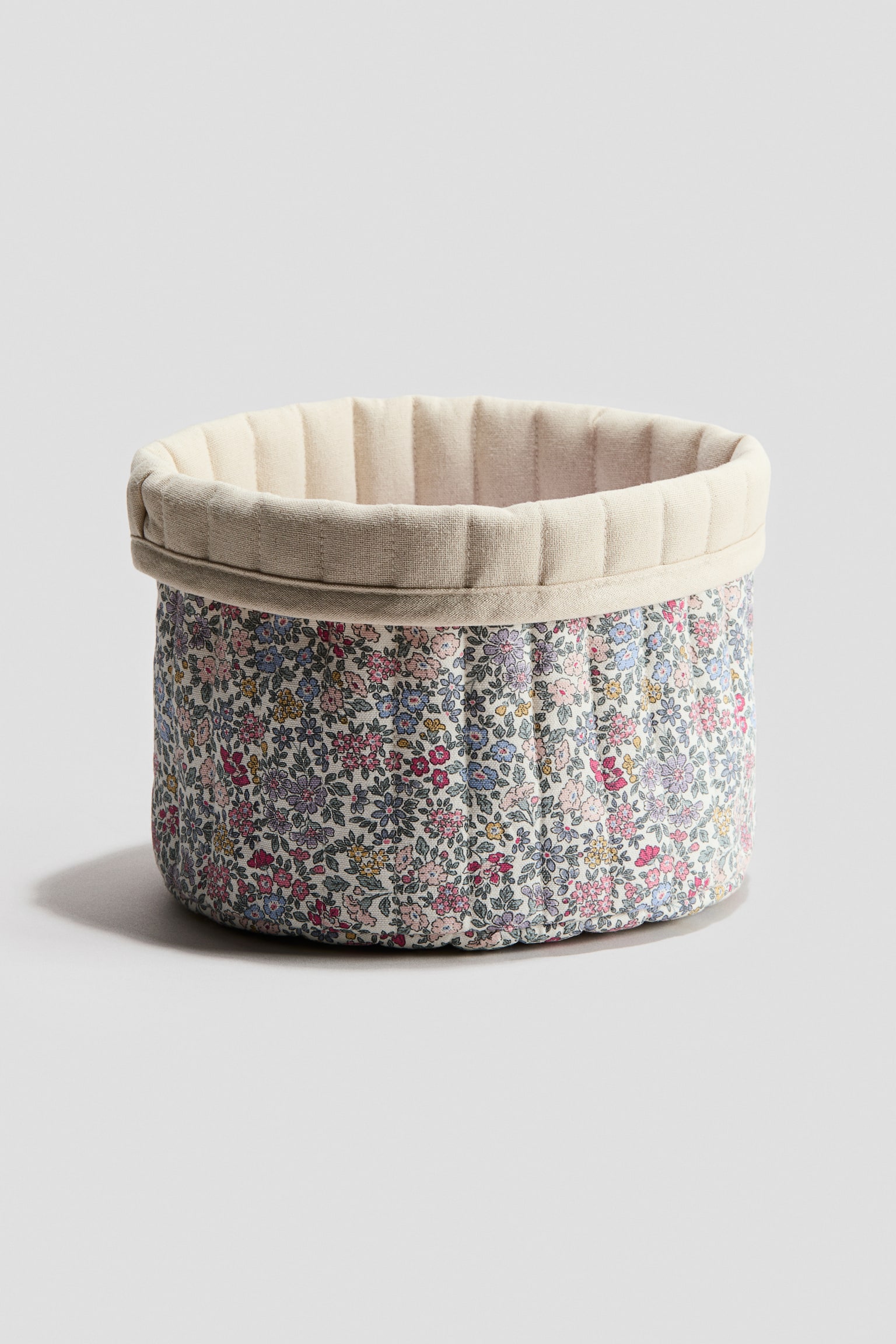 Small Quilted Storage Basket - White/floral