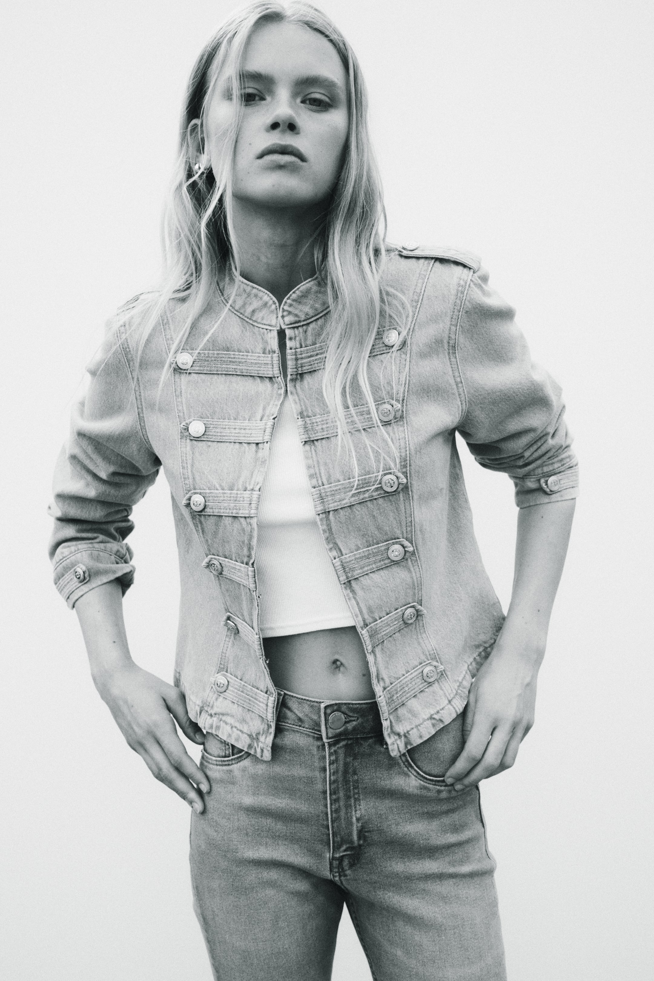 Voir une image plus grande: Jean évasé taille haute - Bleu denim clair - Ladies | H&M CA 1