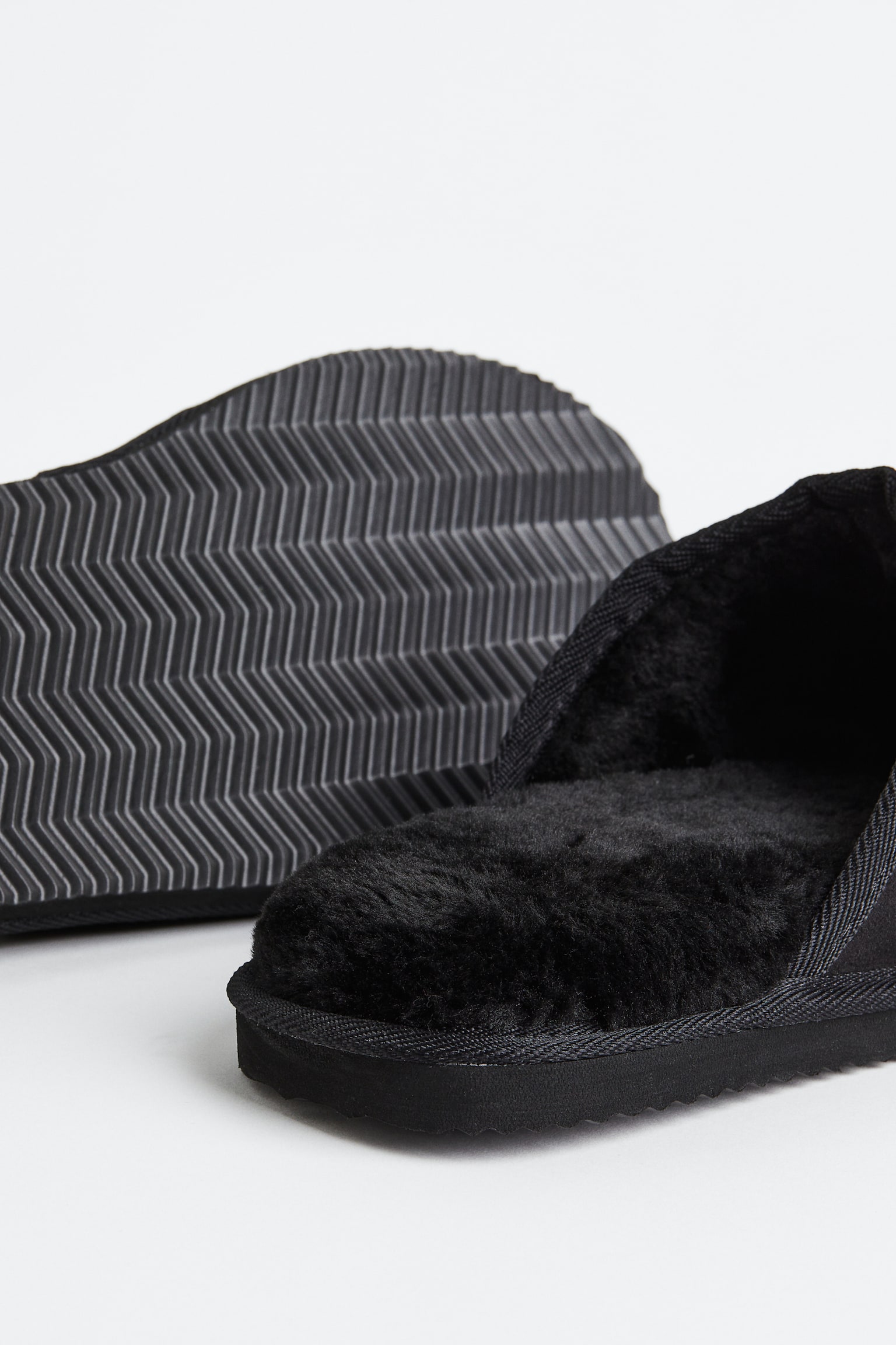 Pile-lined slippers - Black/Dark grey/Greige/Brown - 3