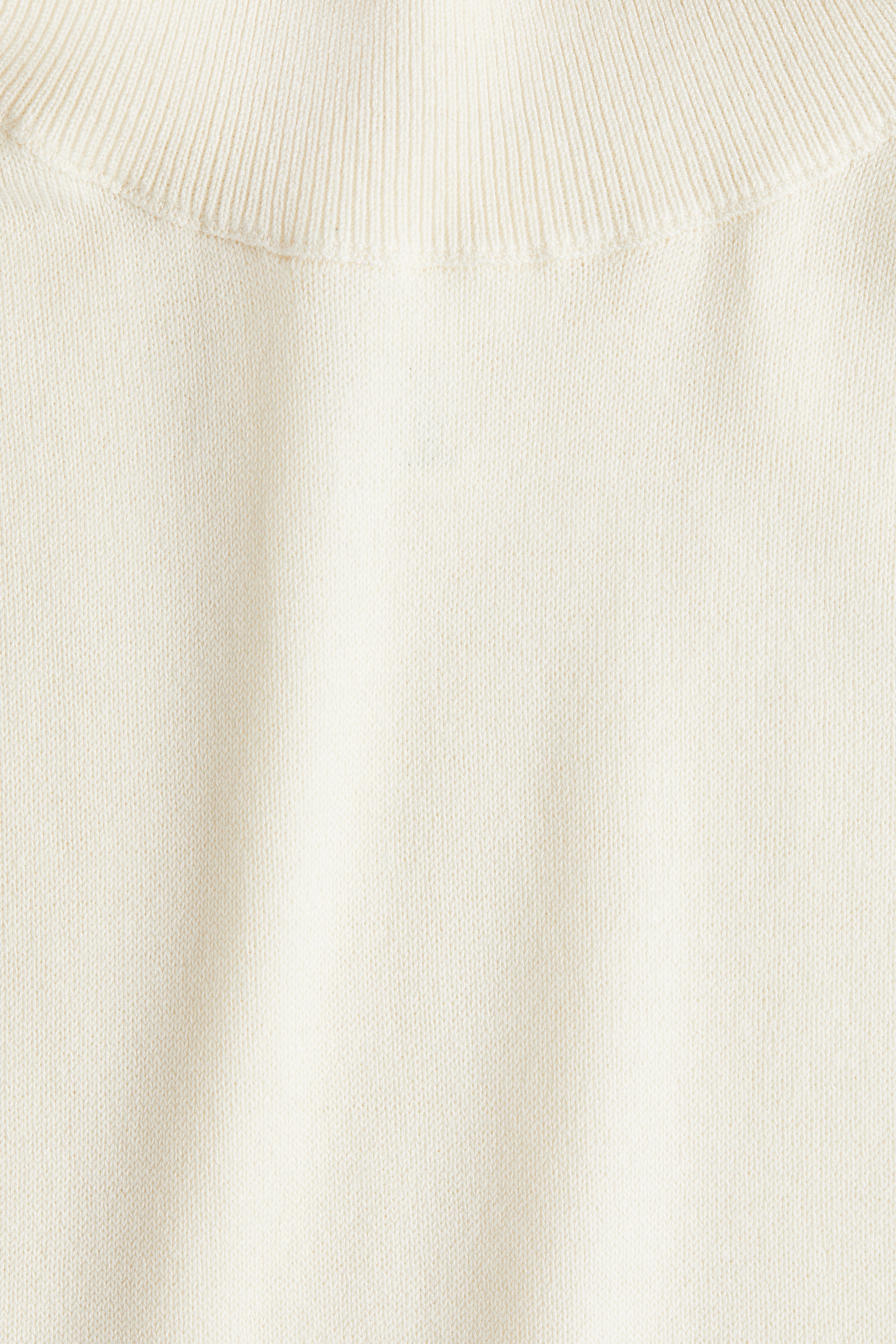 Fine-knit polo-neck top