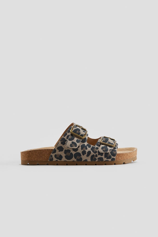 Kaksihihnaiset sandaalit - Beige/Leopardipainatus - 1