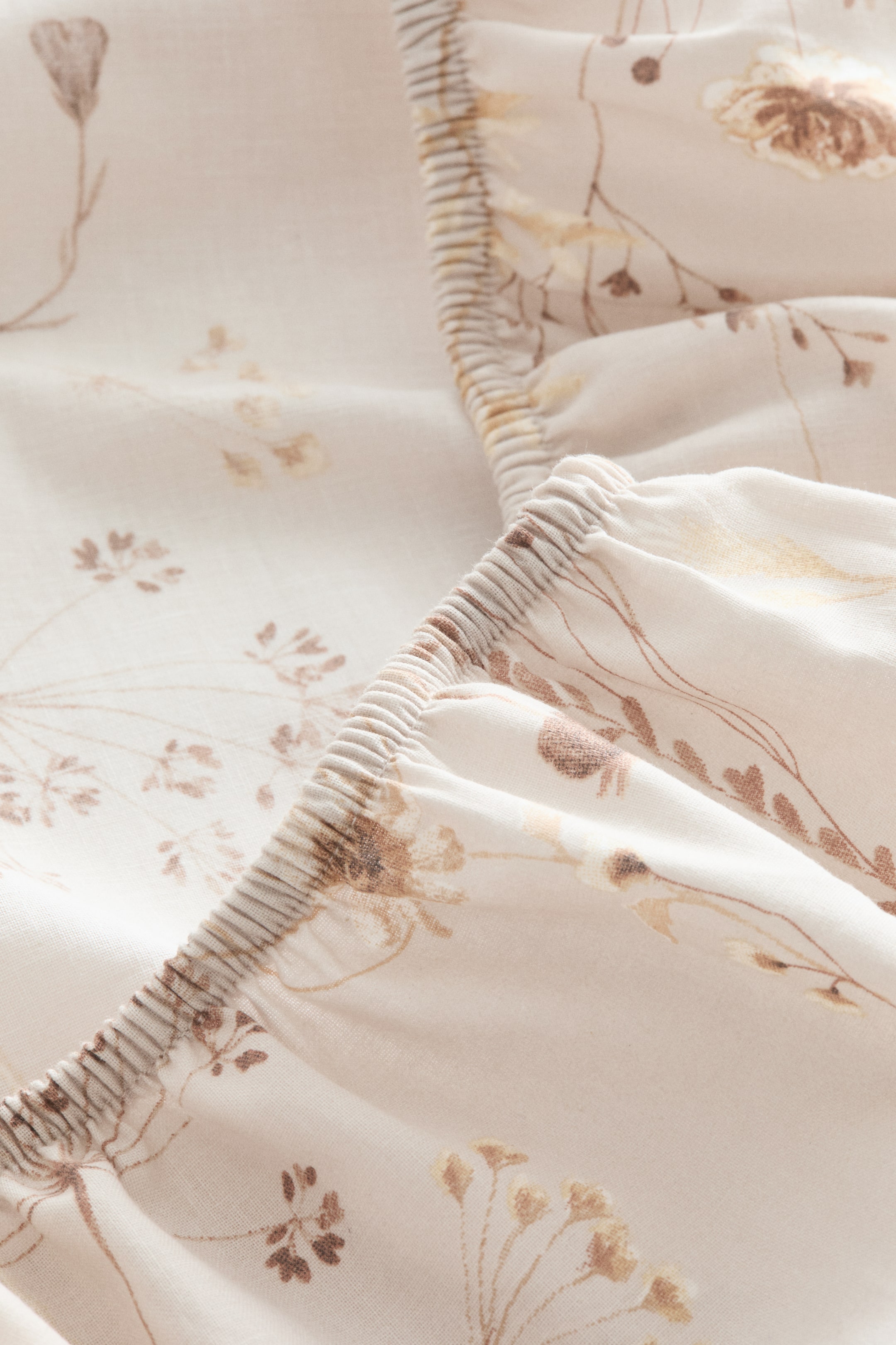 Twin Patterned Fitted Sheet
