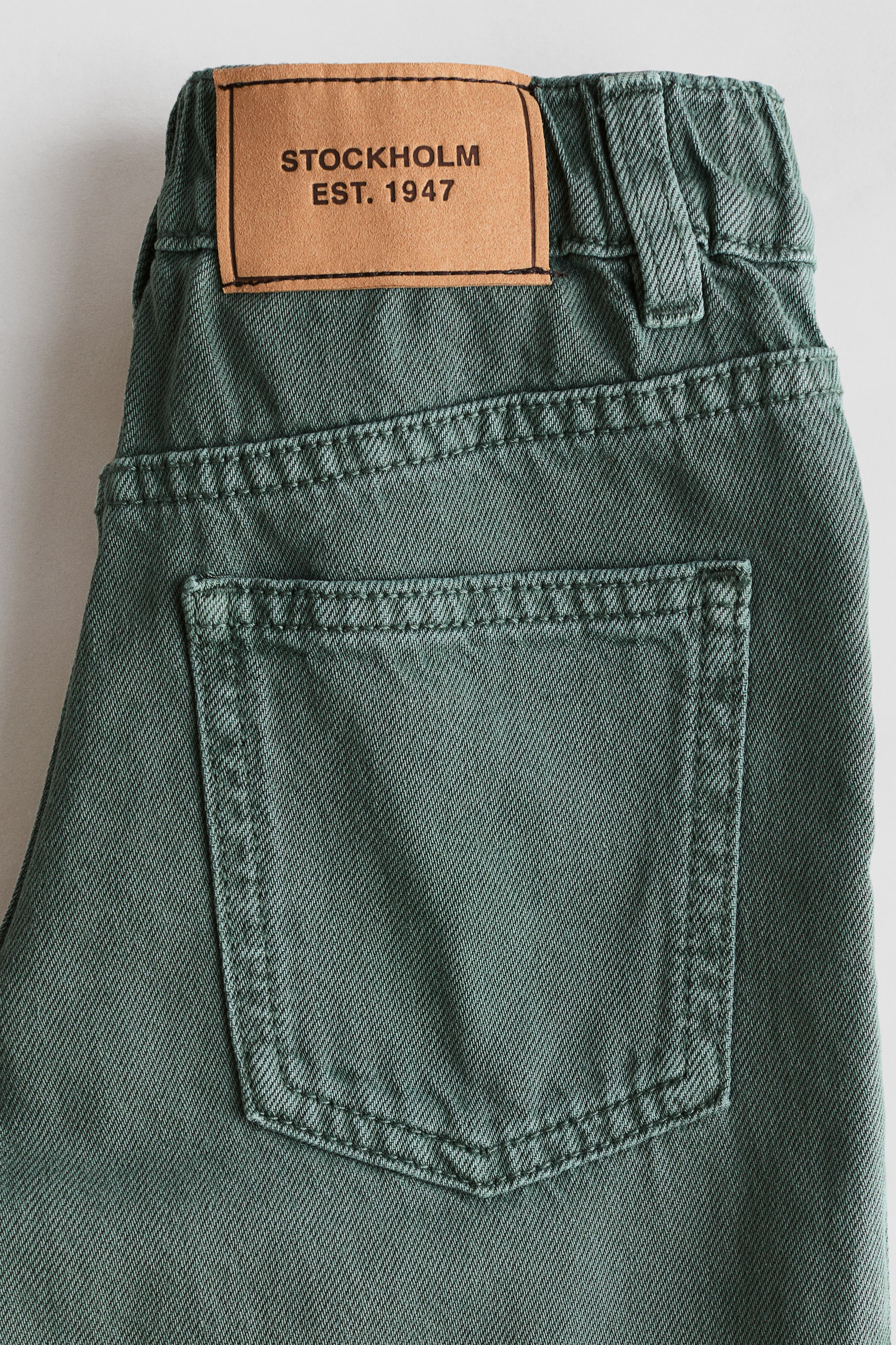 Pantalon tonneau en sergé