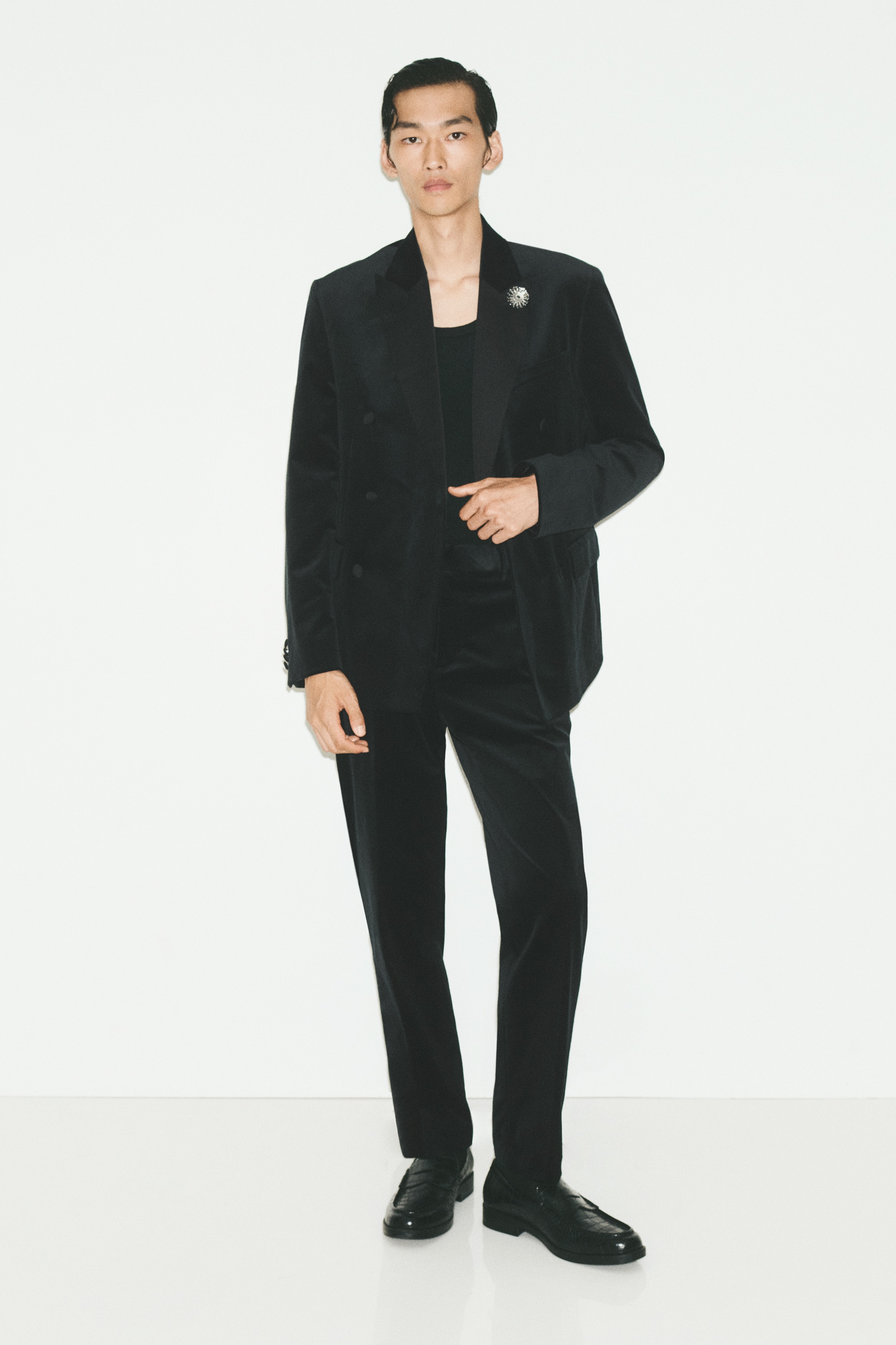 合身天鵝絨西裝褲