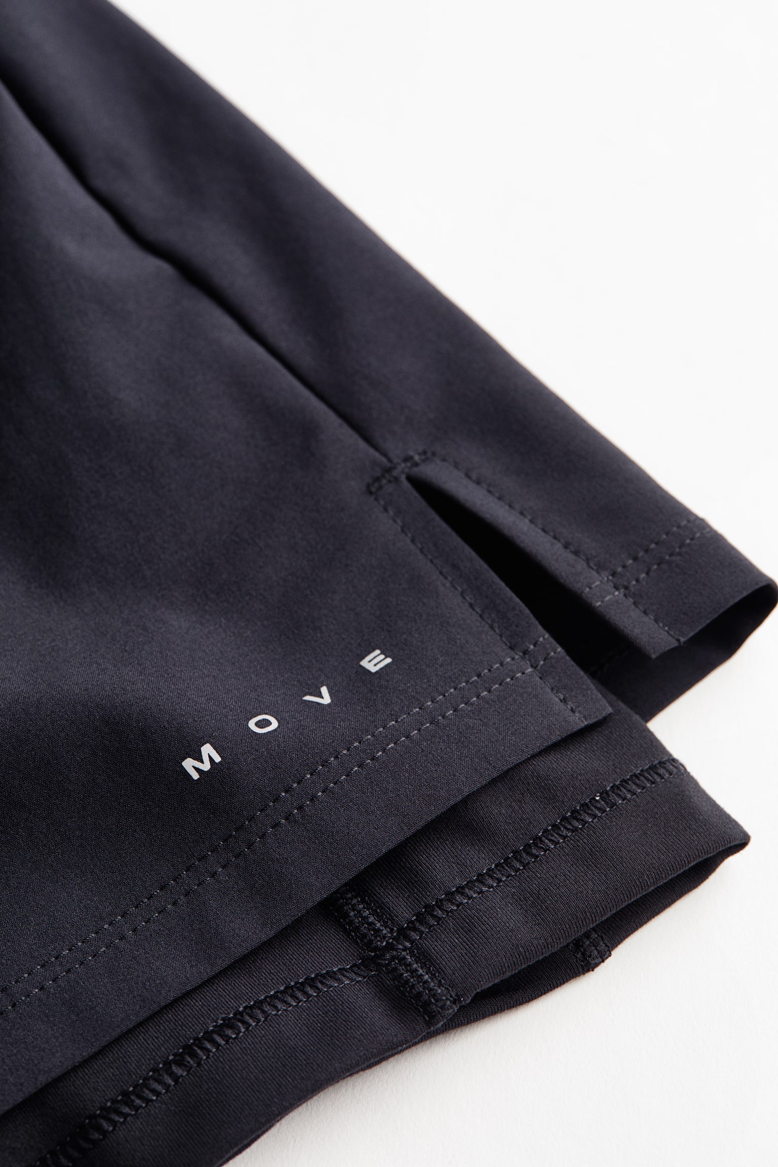 Laufshorts aus DryMove™ in Regular Fit - 5