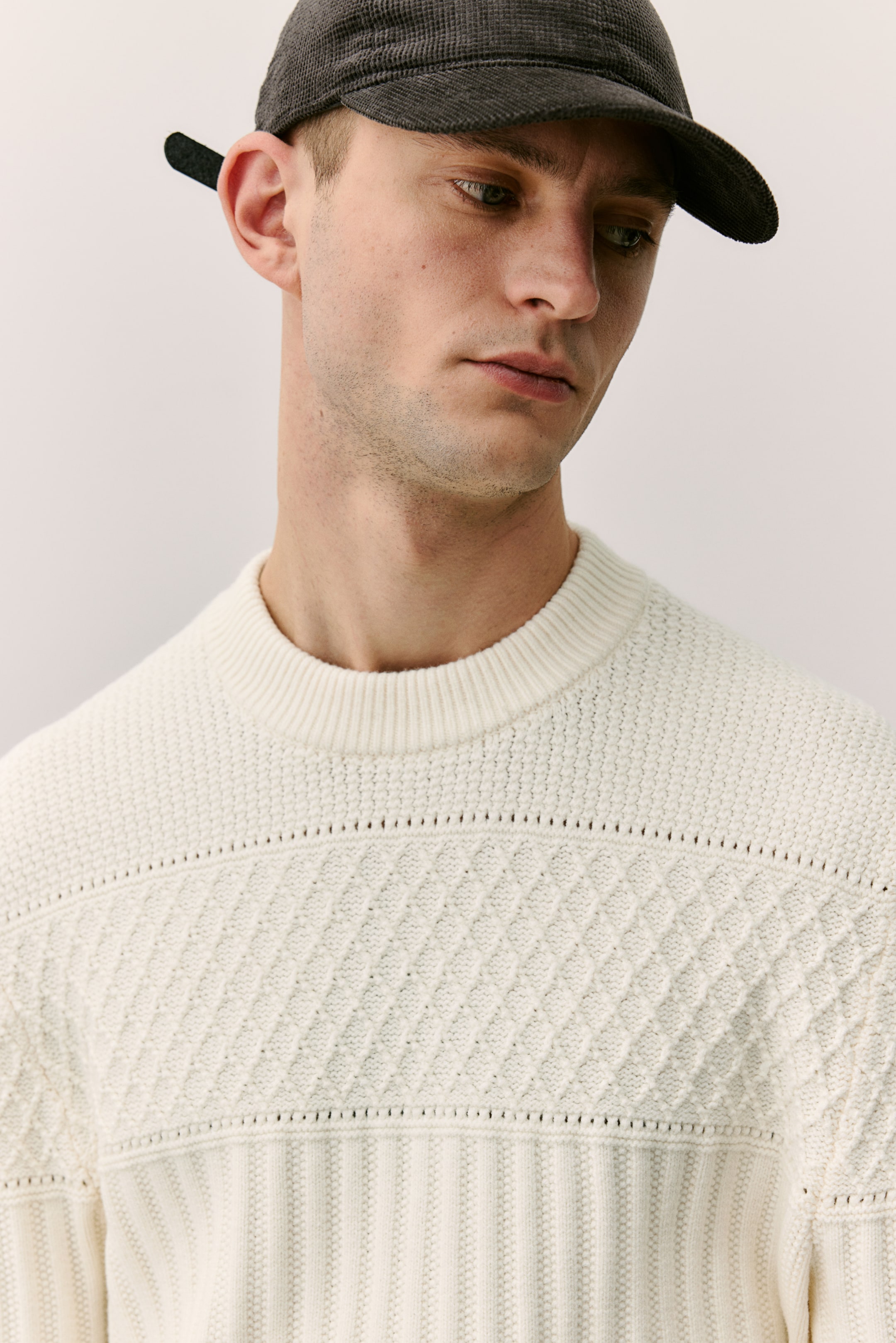 Regular Fit Textured-knit jumper