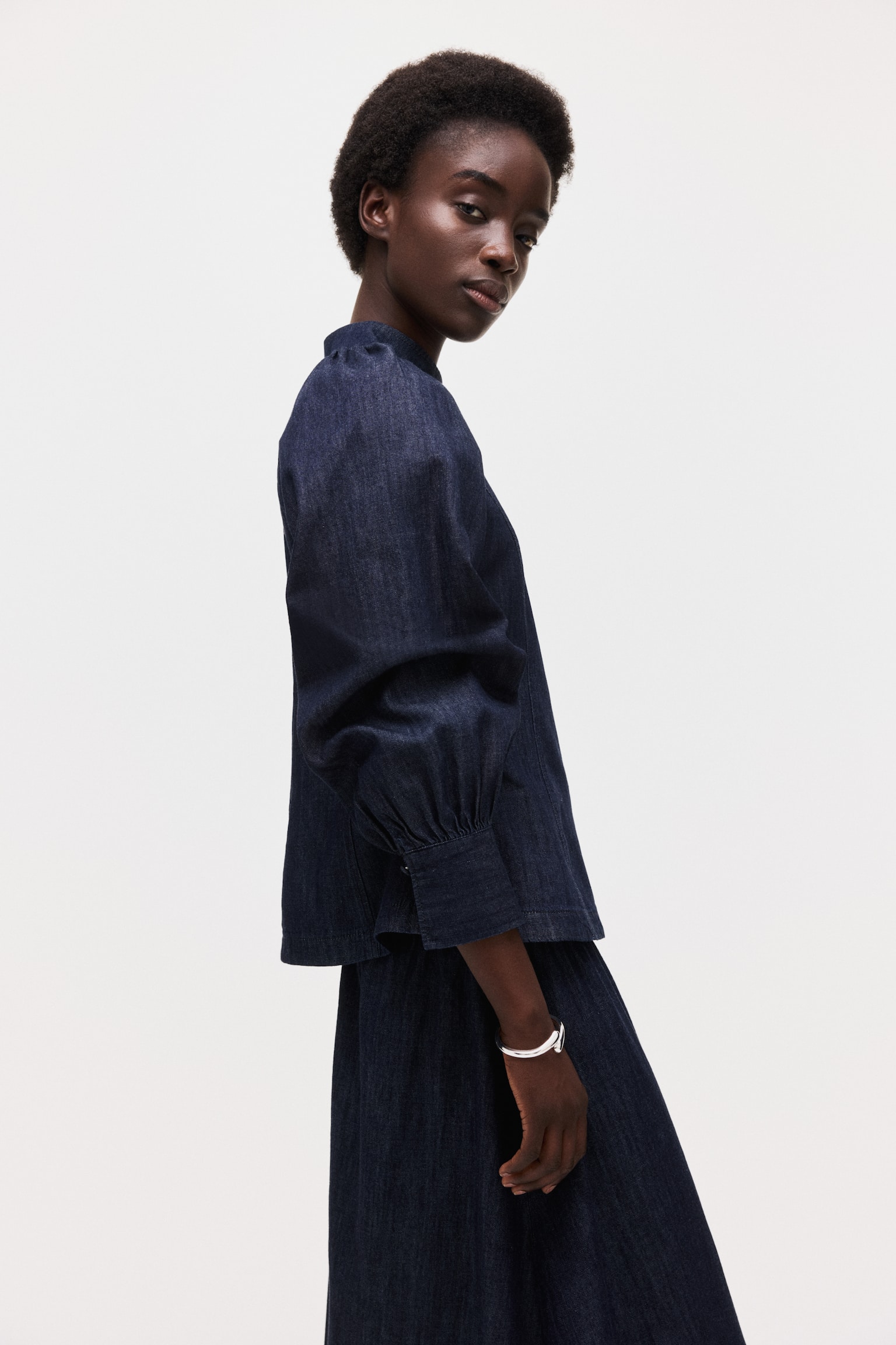 Bawełniana bluzka dżinsowa - Ciemnoniebieski denim - 4