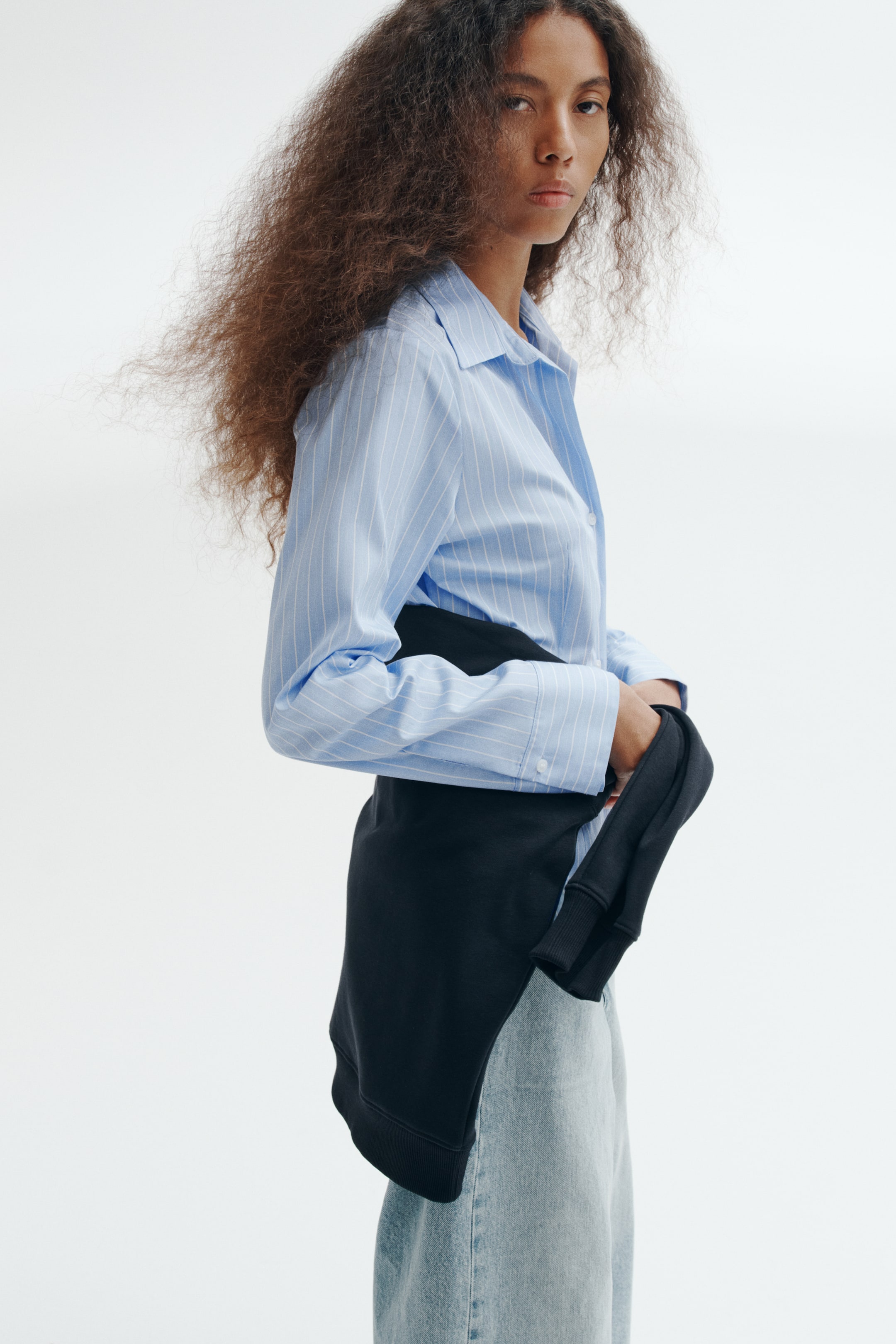 Voir une image plus grande: Chemise ajustée - Bleu clair/à rayures tennis - Ladies | H&M CA 1