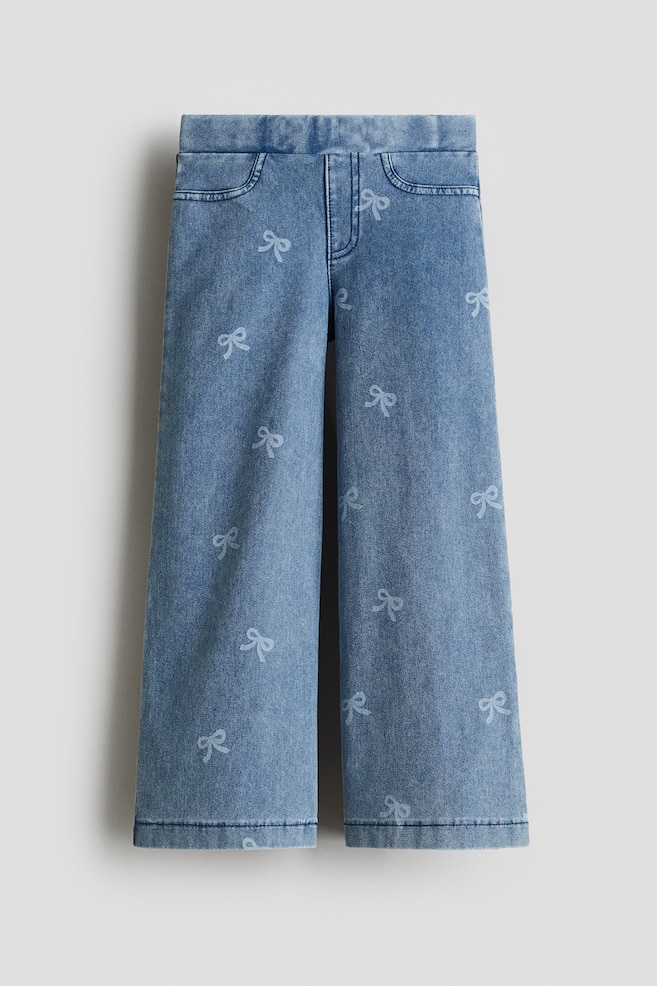 Weite Hose im Denimlook - Denimblau/Schleifen/Dunkles Denimblau/Denimgrau/Helles Denimblau/Herzen/Denimgrau/Helles Denimblau/Schwarz/Sterne/Helles Denimblau/Herzen/Helles Denimblau/Helles Denimblau - 1
