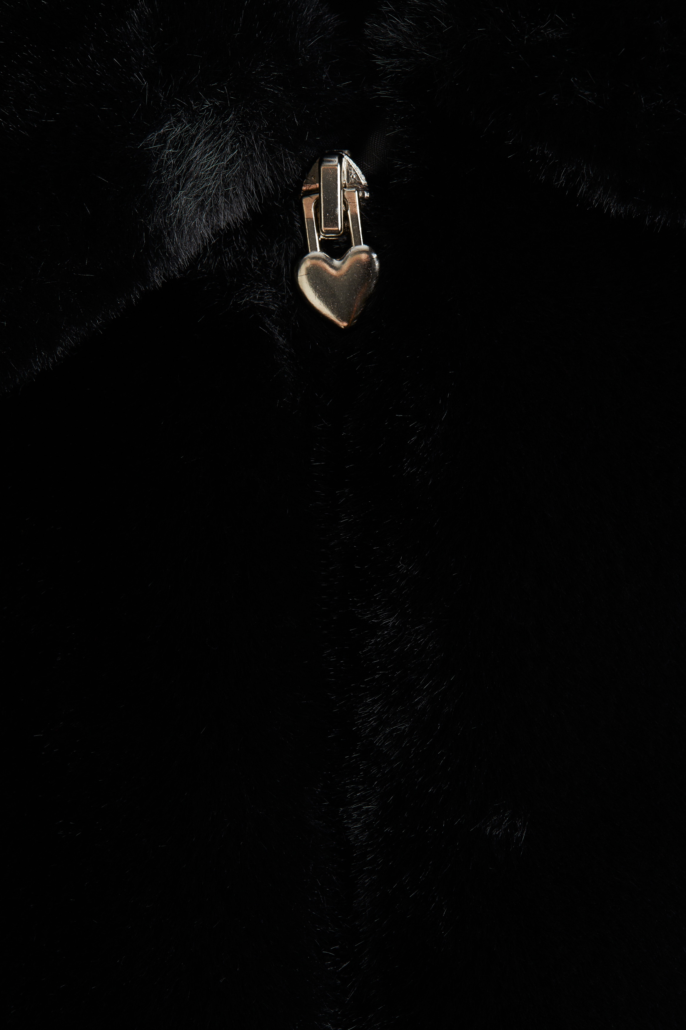 BABY ファージャケット 黒 フラッフィジャケット - ブラック - Kids | H&M JP