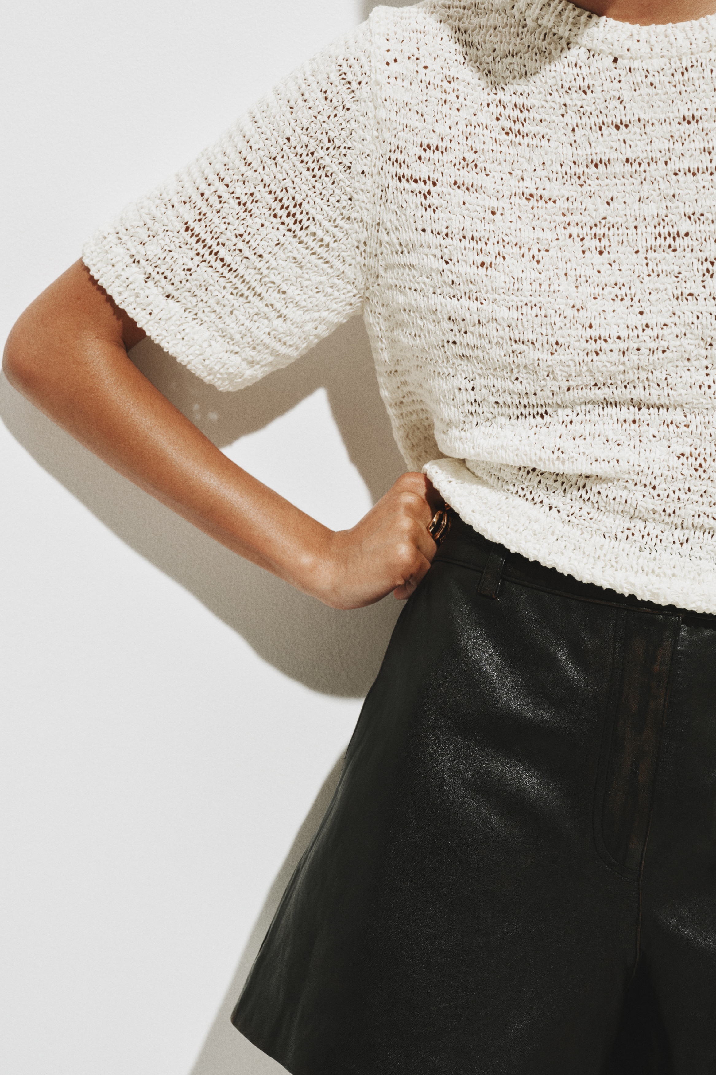 Short-sleeved jumper