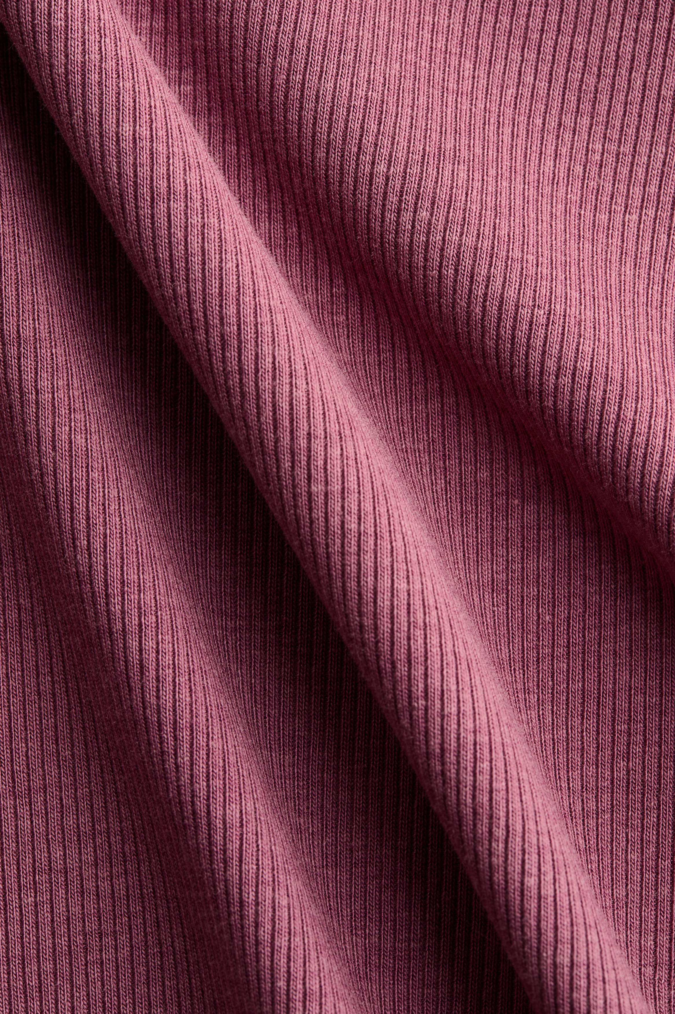 Long-Sleeved Ribbed Top thumbnail 7