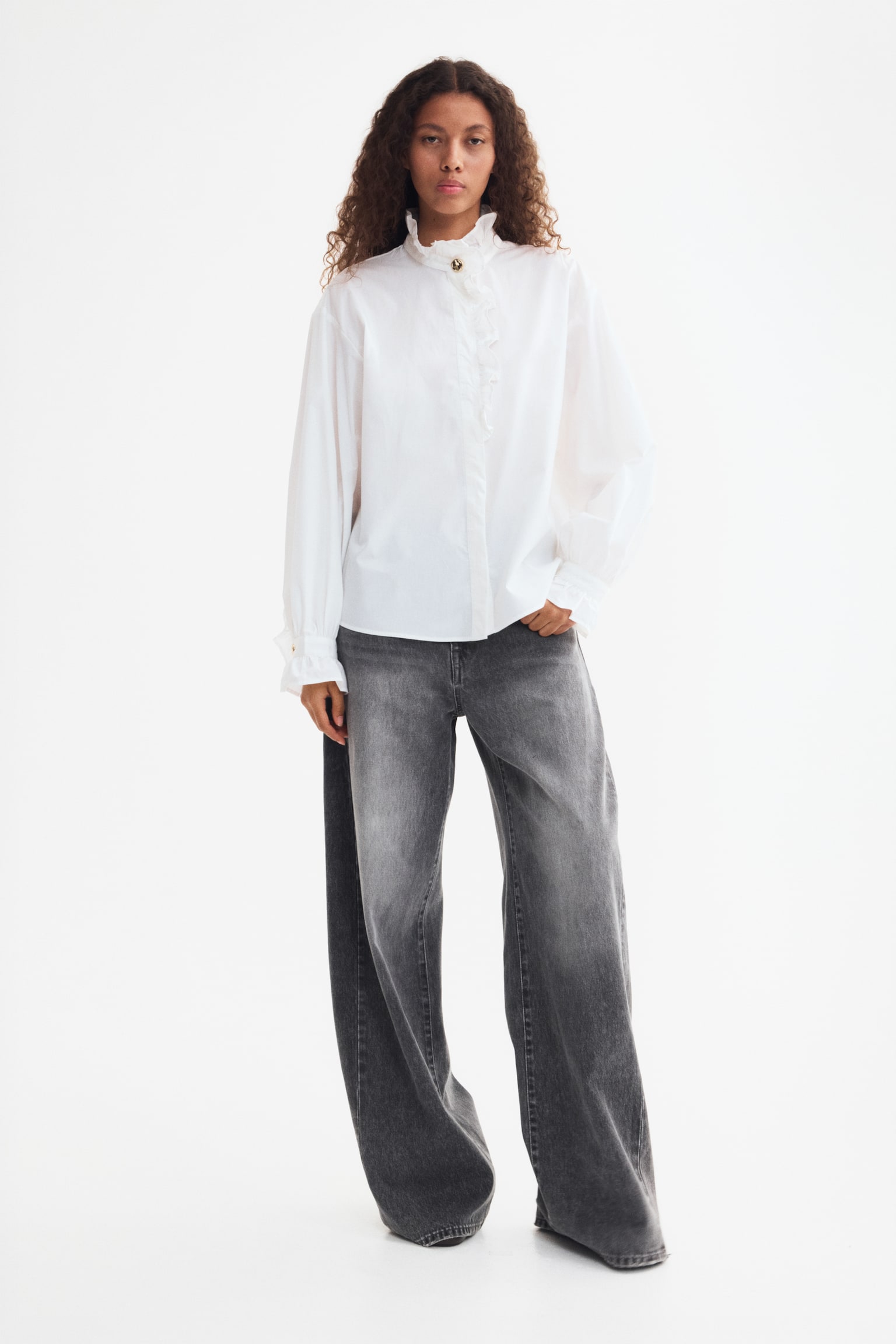 Женская блузка H&M Ruffle-Trimmed Cotton Blouse, цвет: Белый — фото 2