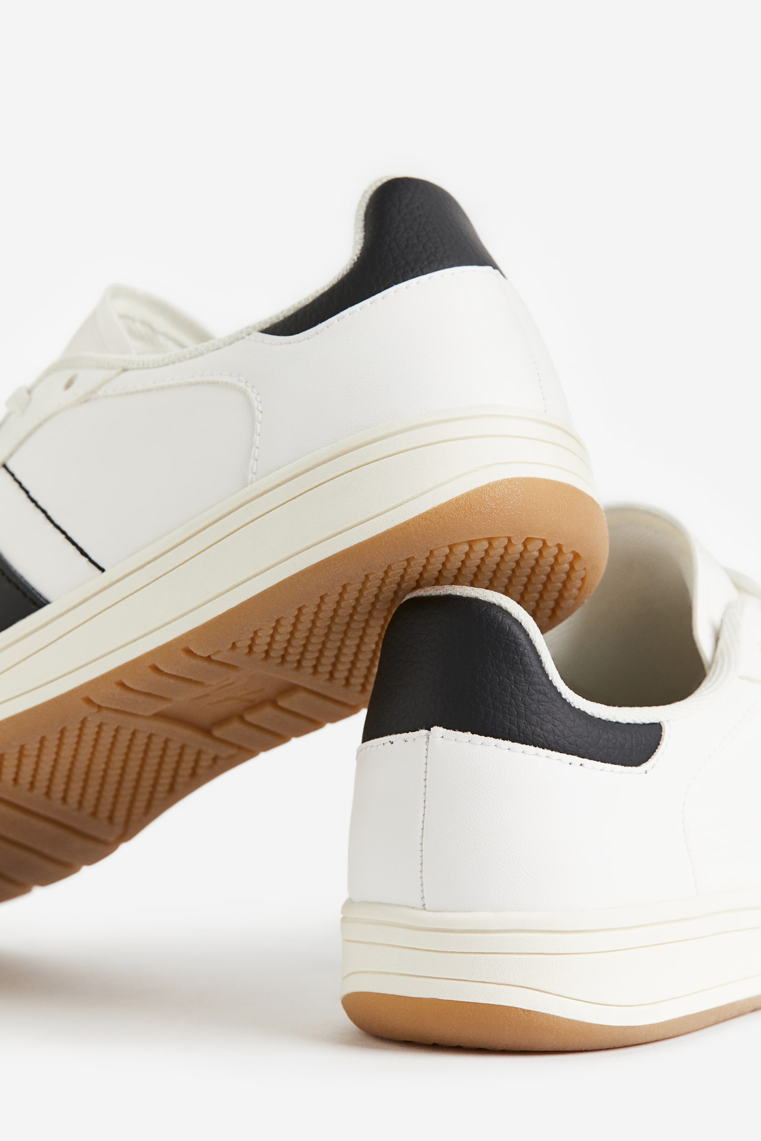 Trainers - White/Block-coloured/Black/White/Block-coloured/Beige/Beige/Block-coloured - 2