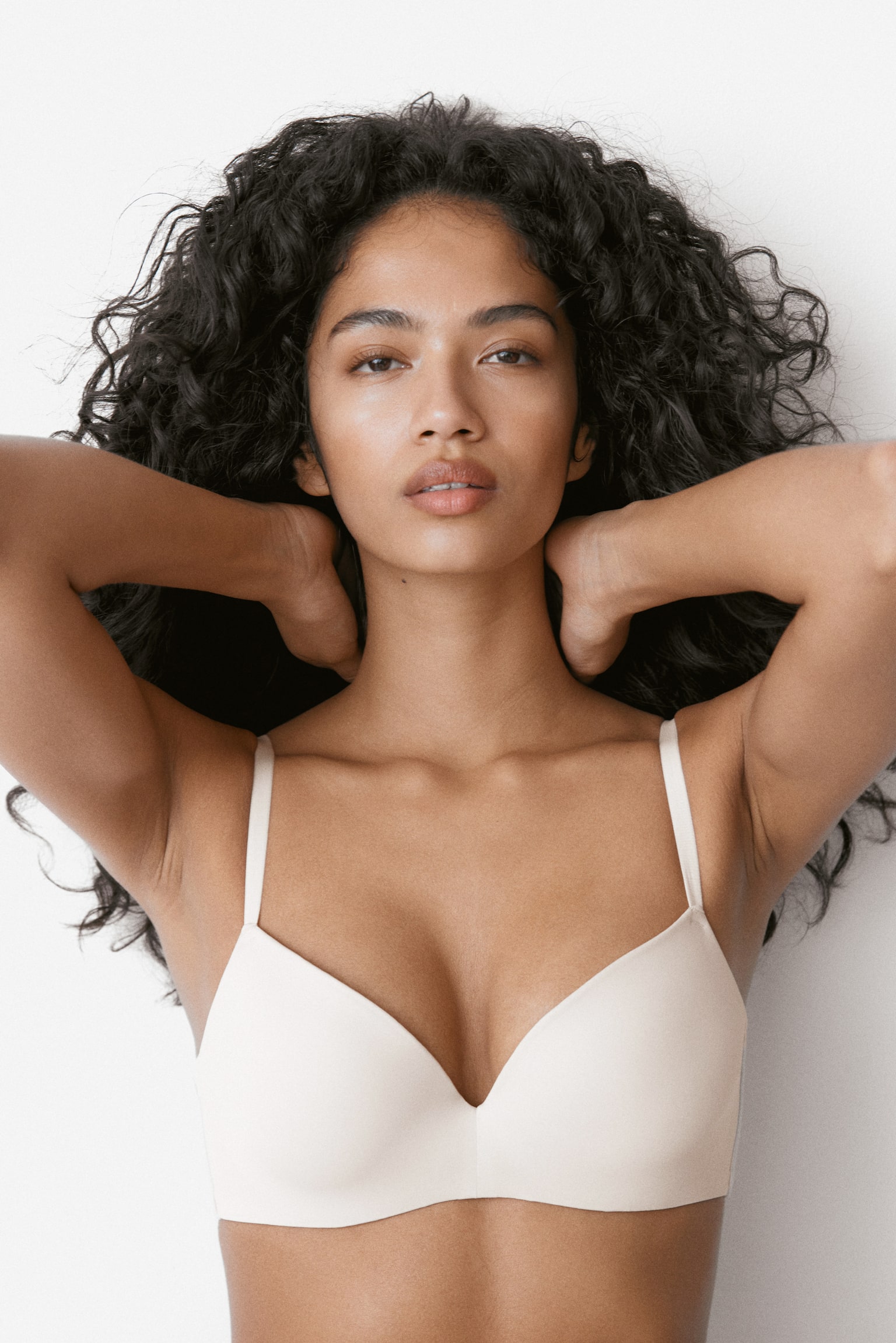 Microfibre push-up bra - Light beige/Black/Beige/Brown/Burgundy - 1