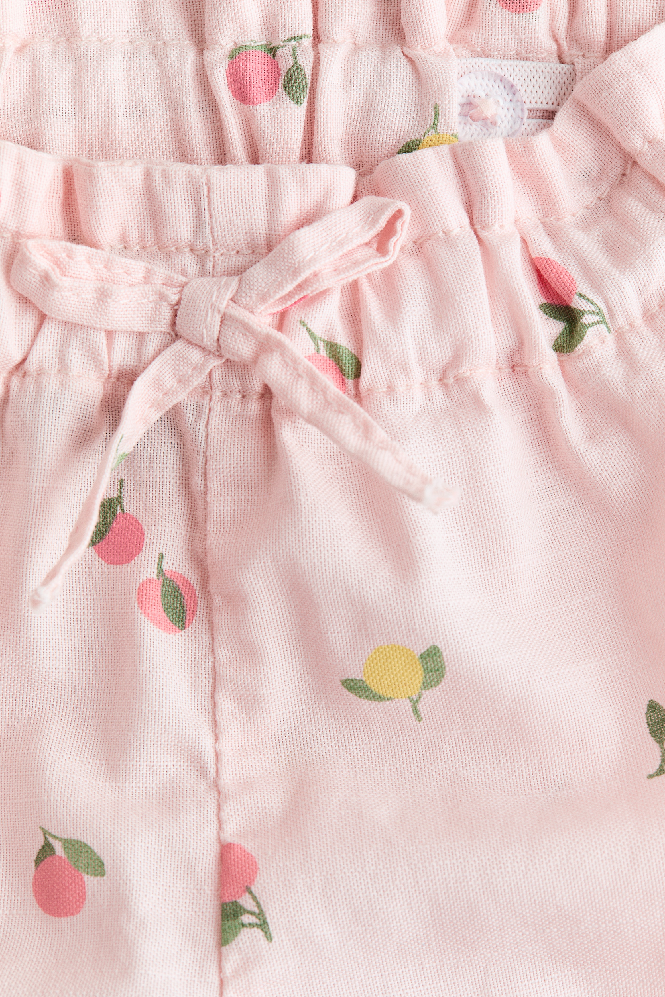 Paper-Bag Shorts by H&M