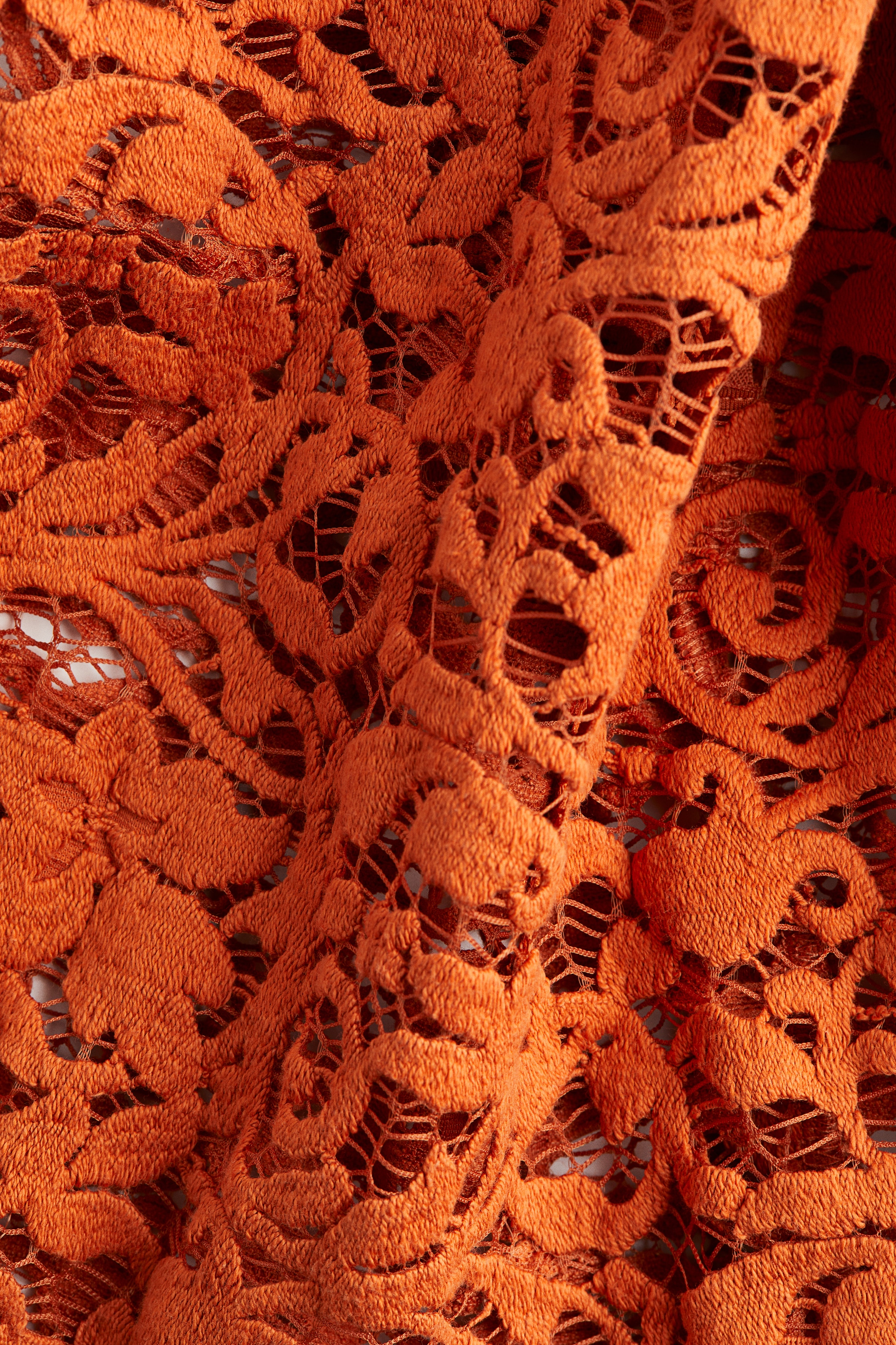 Shoulder-pad lace blouse