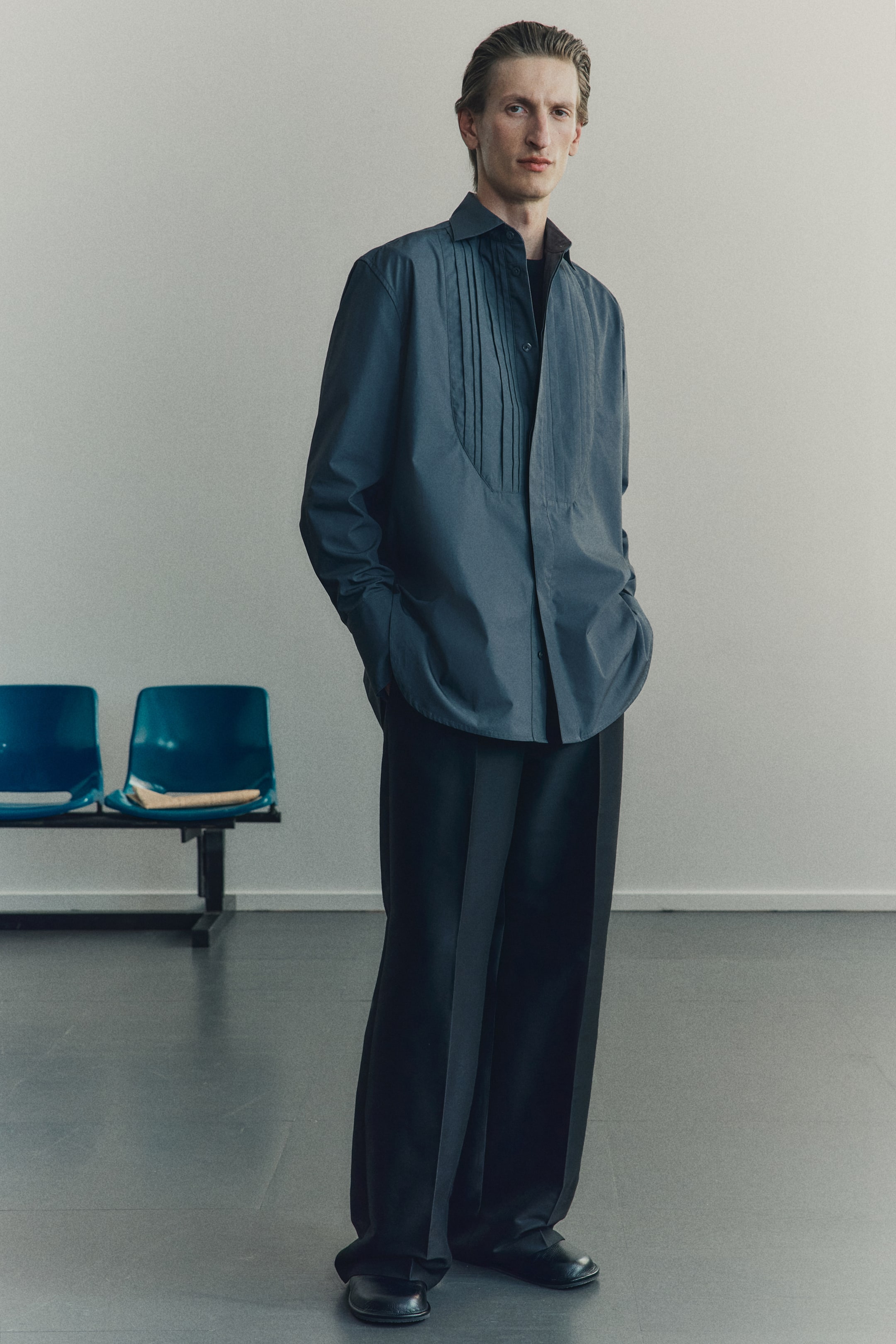 Ingrandisci l'immagine: Camicia da smoking Loose Fit - Grigio scuro - UOMO | H&M CH 1