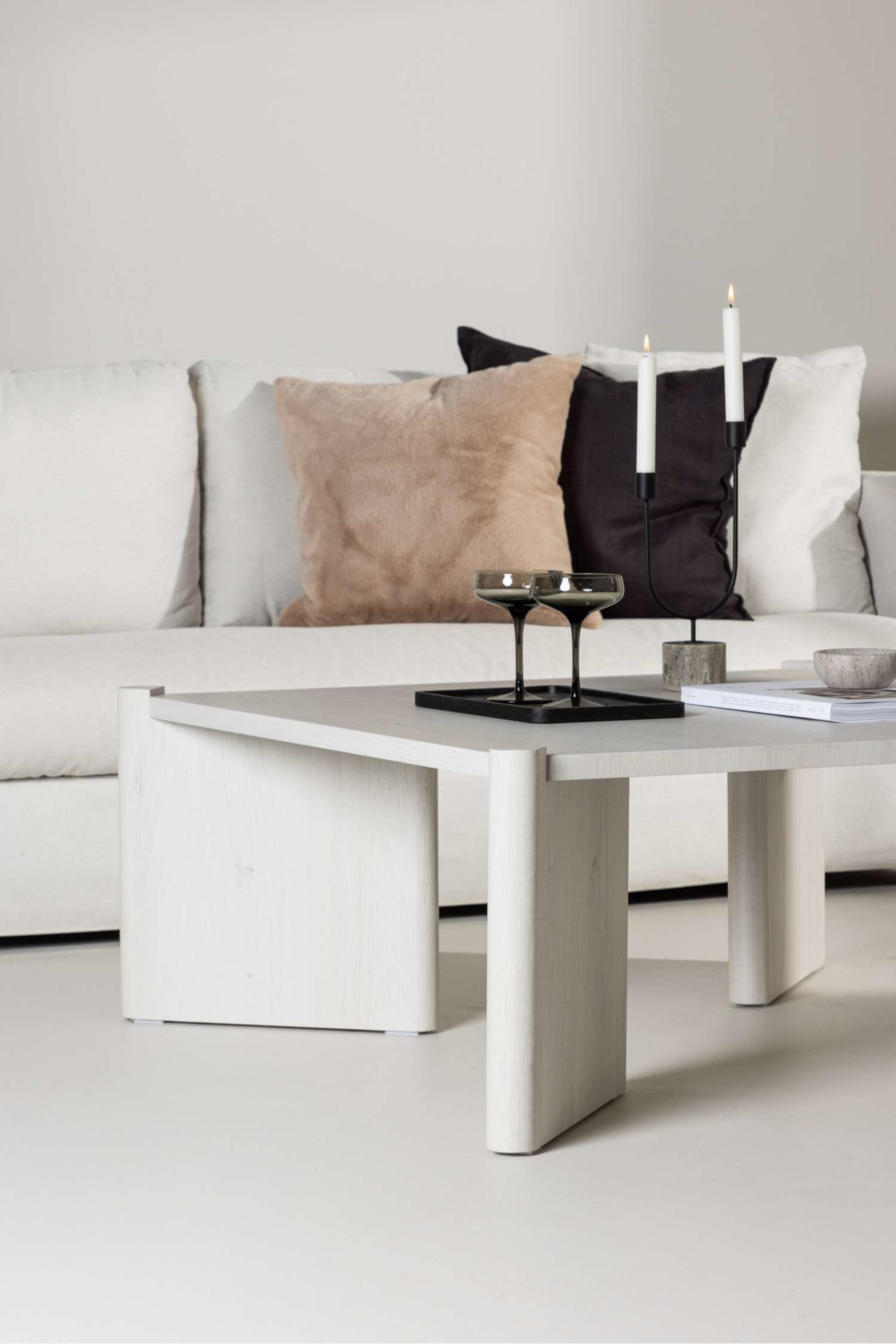 HM Rogaland Sofa Tisch