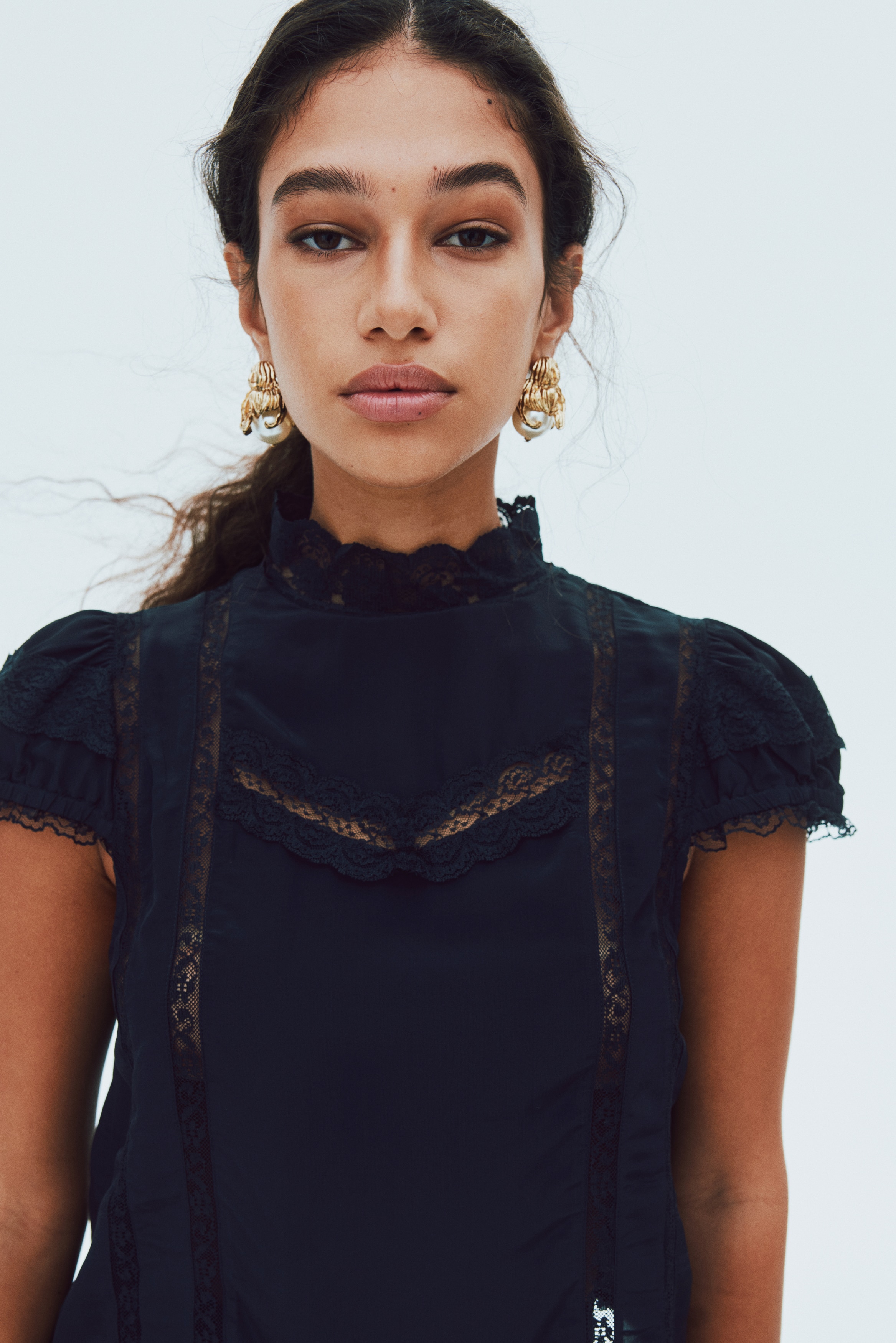 Lace-detail blouse