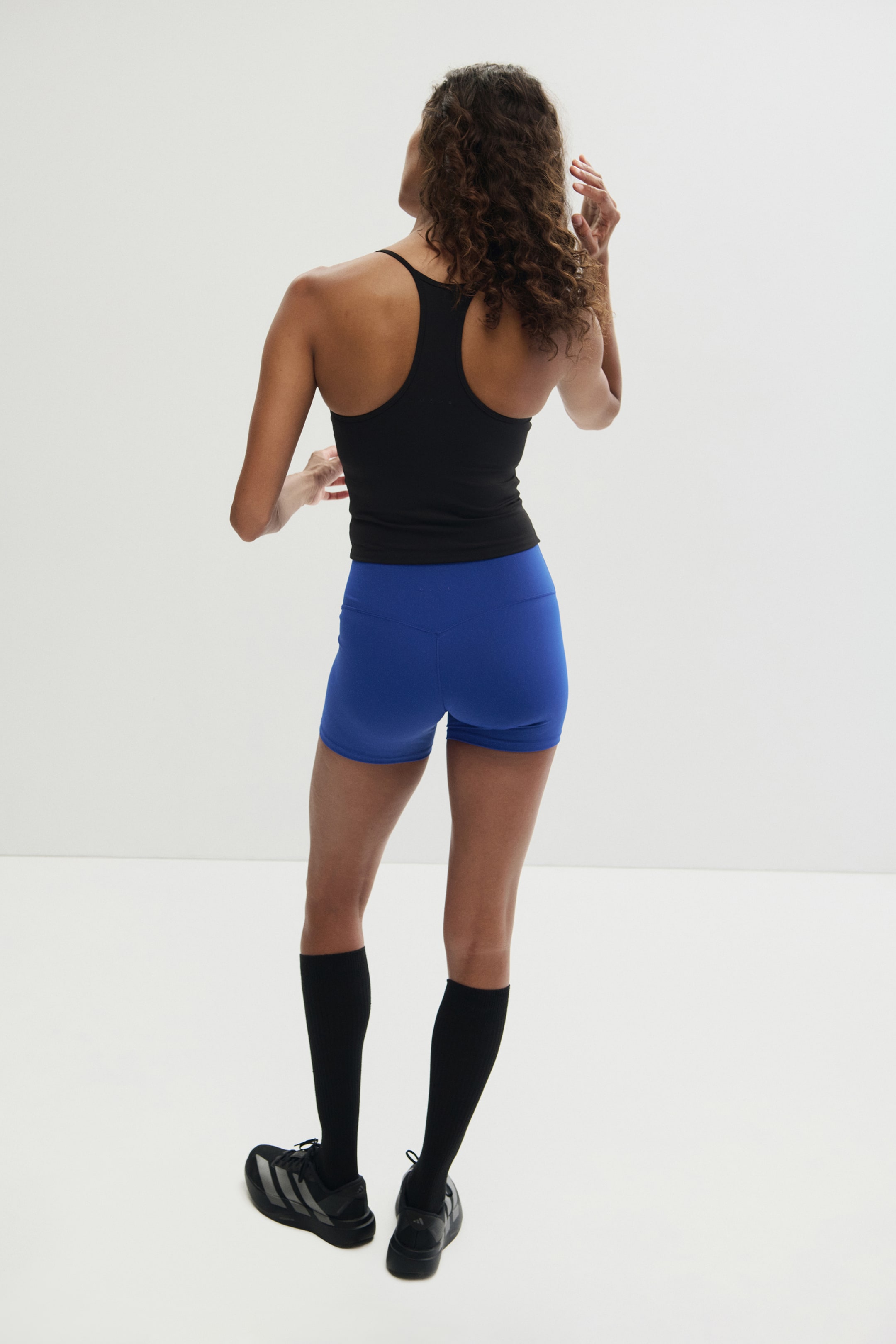 Shelf Bra Sports Tank Top with SculptMove™