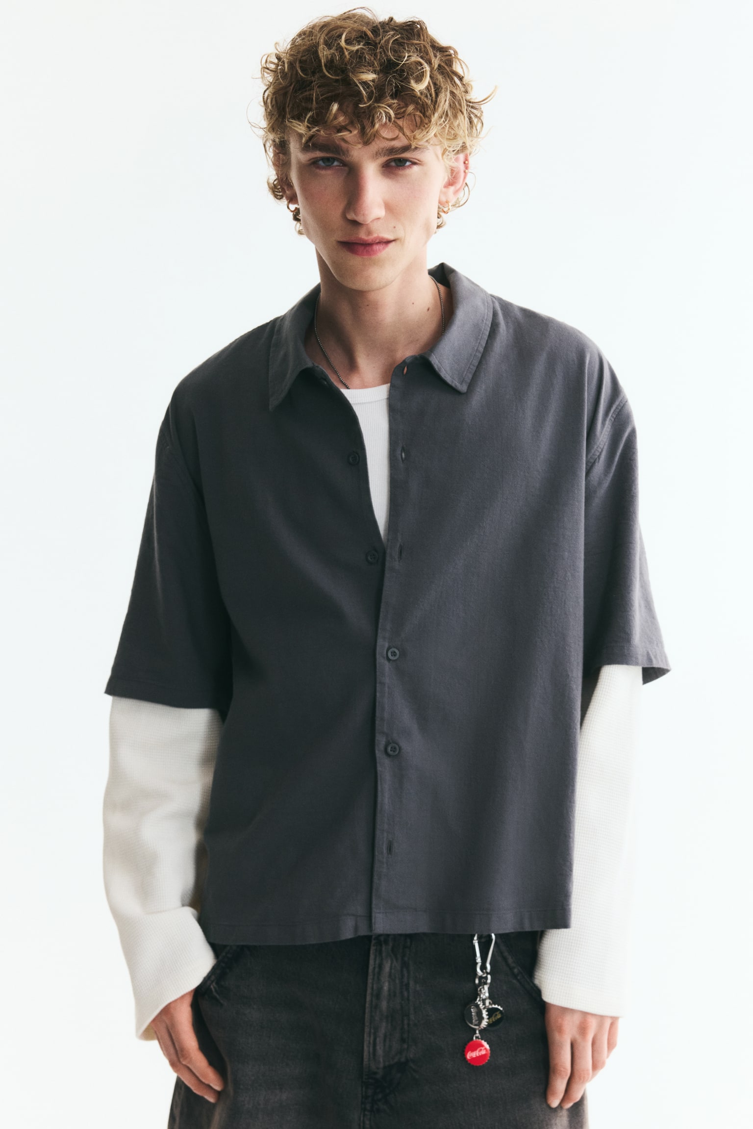 Мужская рубашка H&M Relaxed-Fit Layered, цвет: Тёмный серый — фото 4