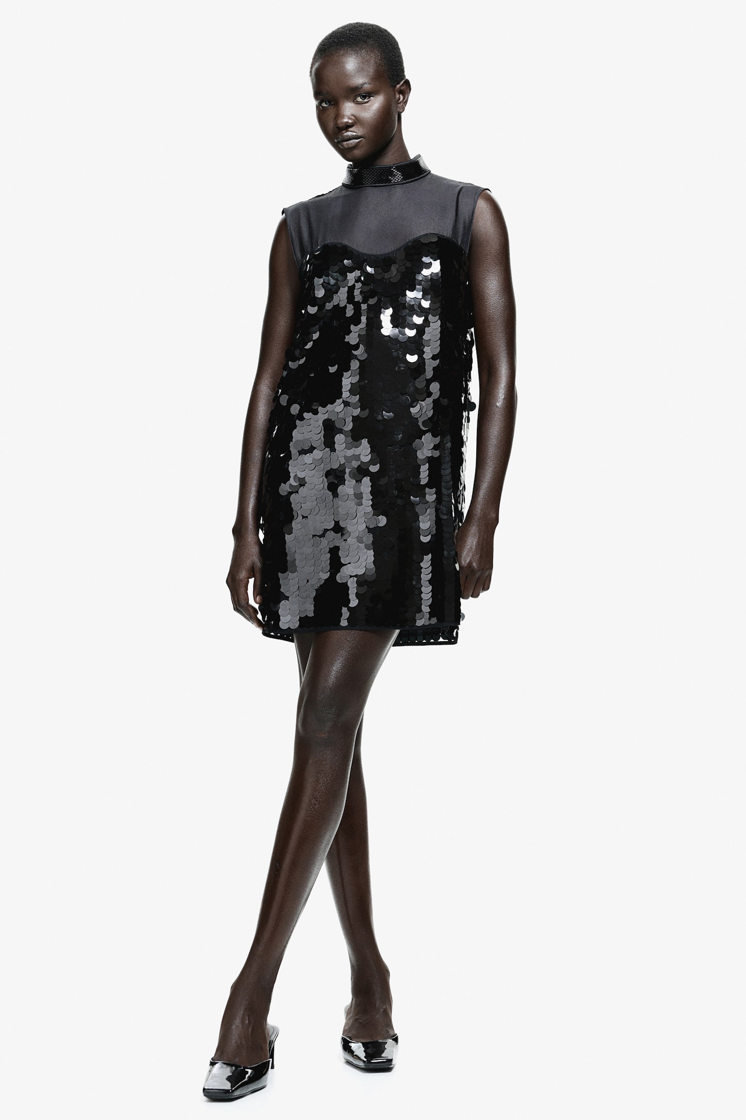 christmas party outfit trends 2024 - H&m black Sequined mini dress