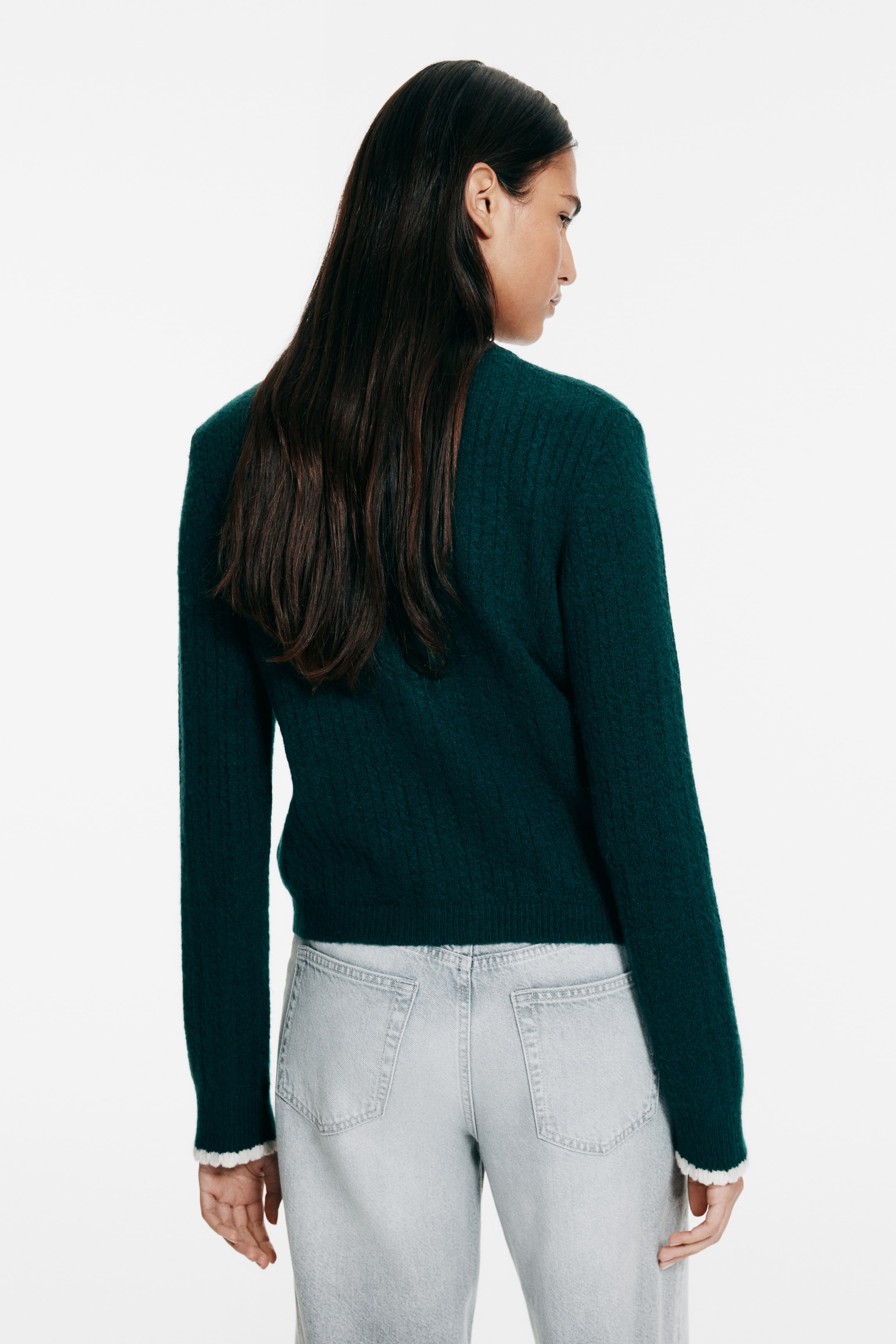 Zobacz większy obraz: Kardigan w warkoczowy splot - Ciemnozielony - ONA | H&M PL 4