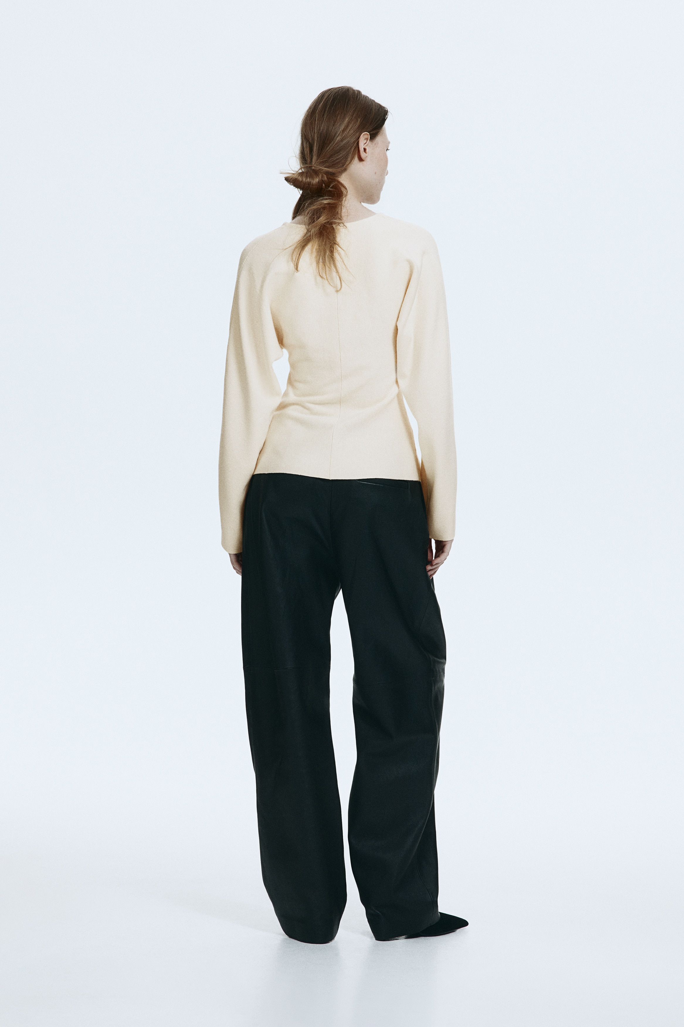 Knitted V-neck top