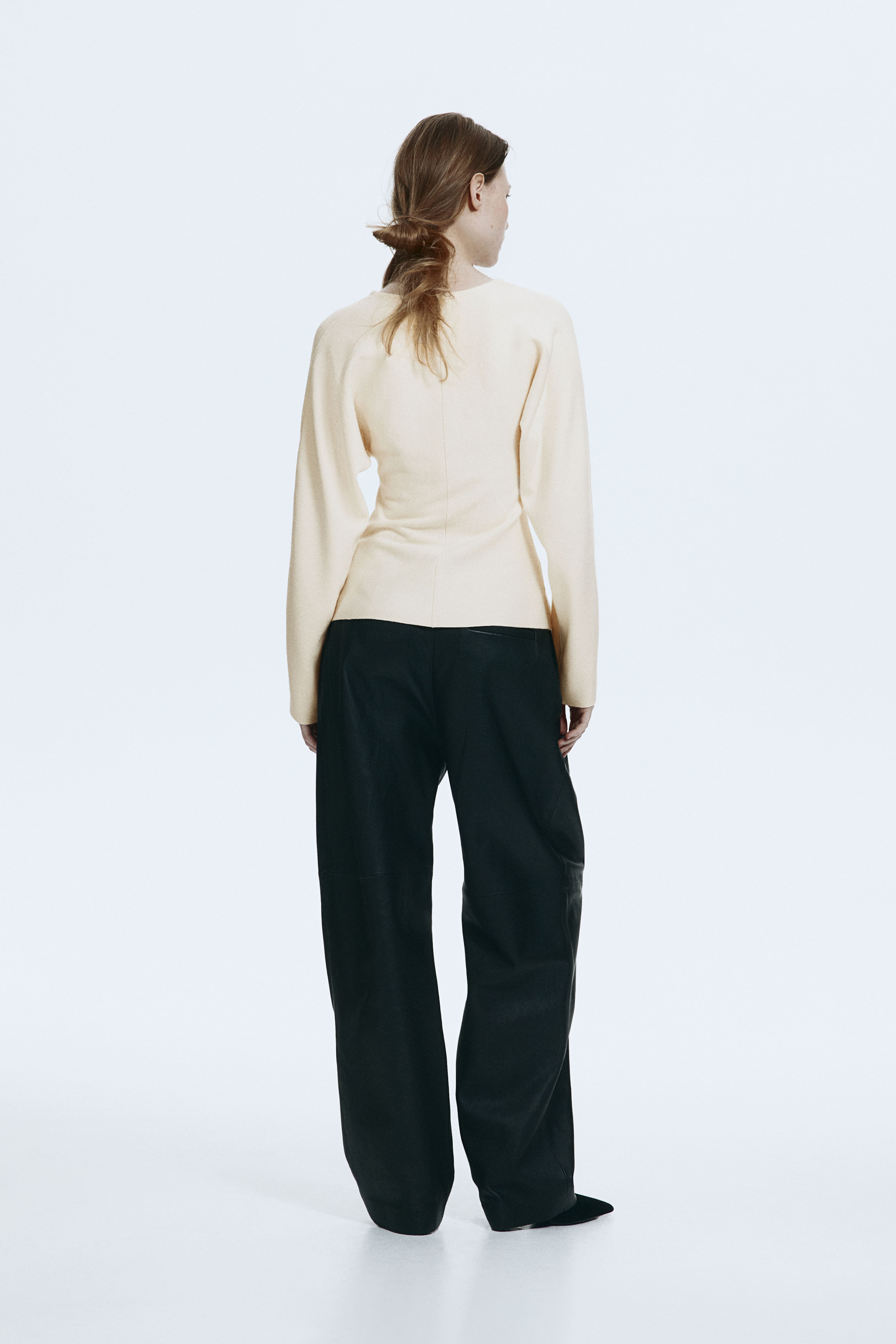 Haut en tricot à encolure V