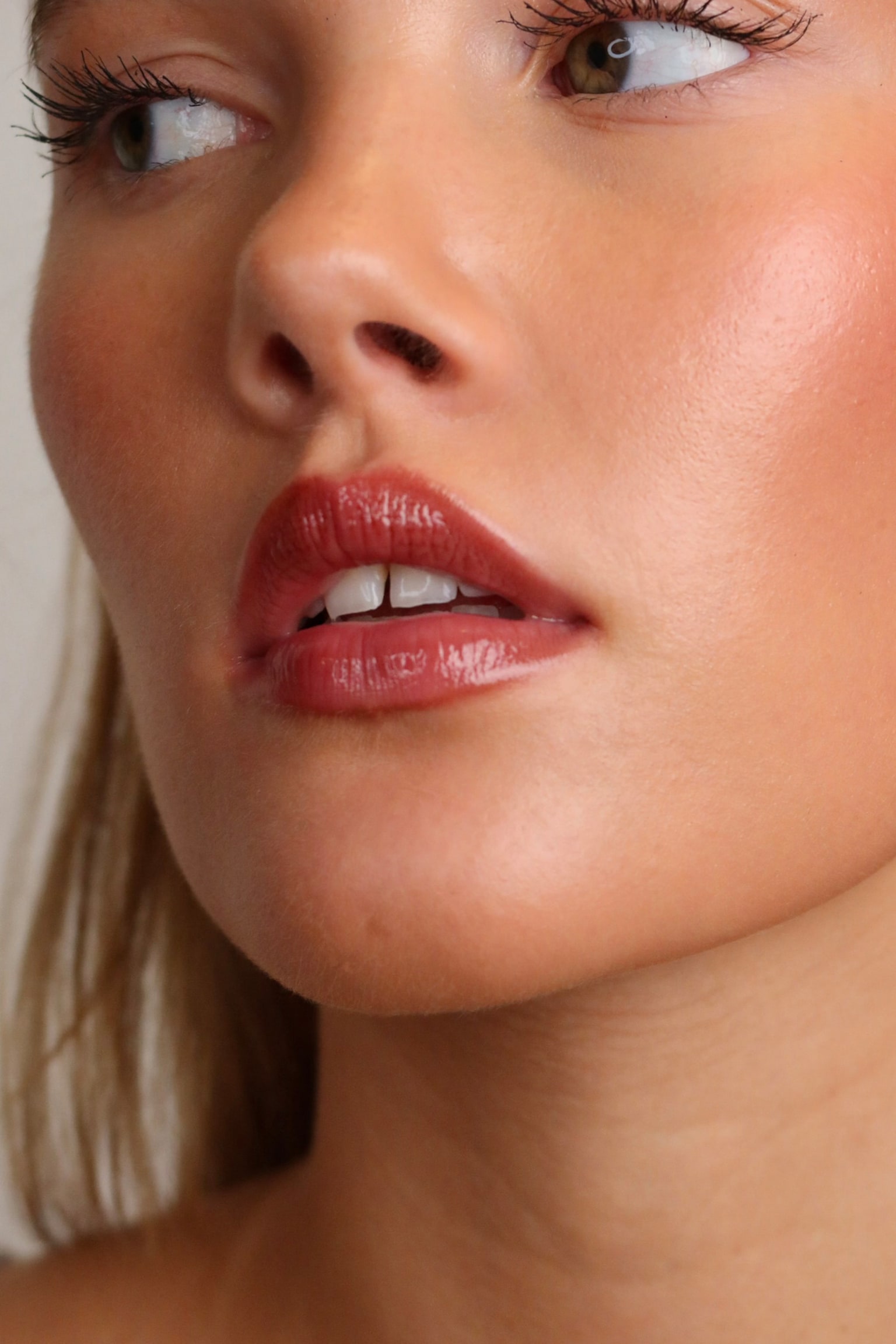 Lip Buffer - Barely Toasted/Berry Kiss - 5