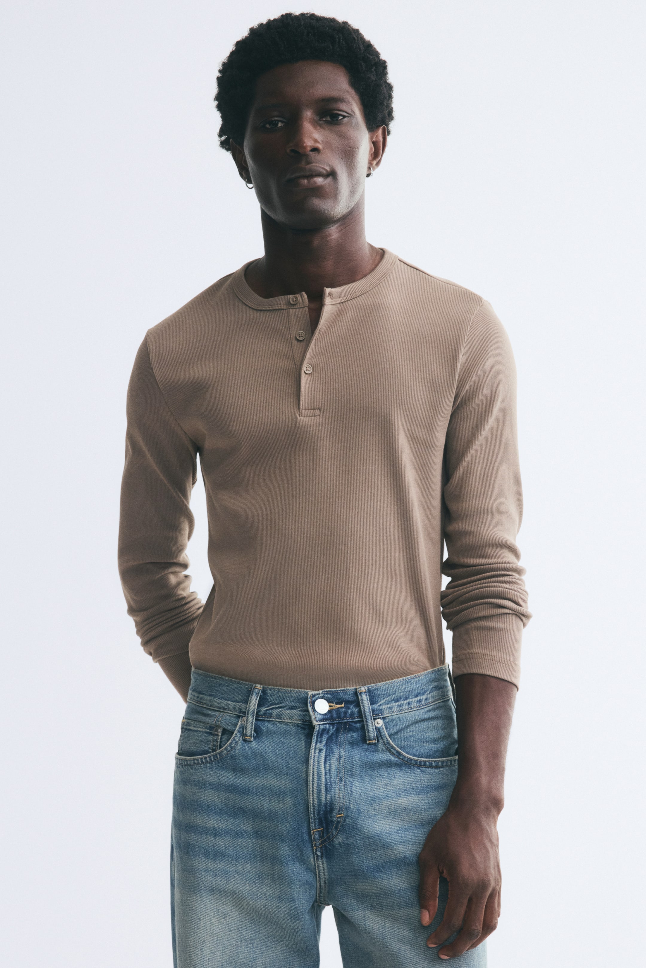 View larger image: Slim Fit Ribbed cotton Henley top - Light beige - Men | H&M 1
