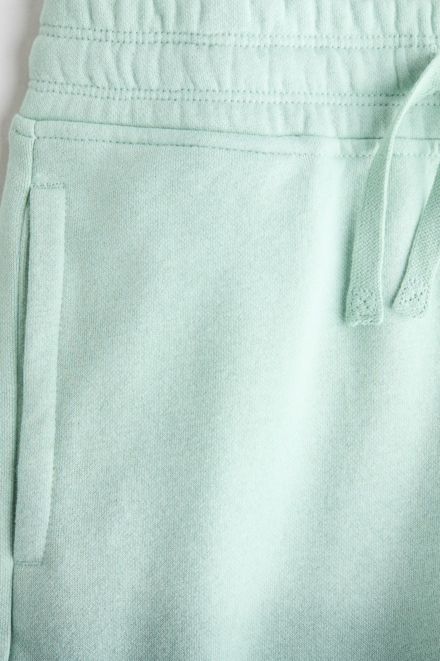 Shorts en french terry con diseño - Verde caqui/Degradado/Negro/Batik - 2