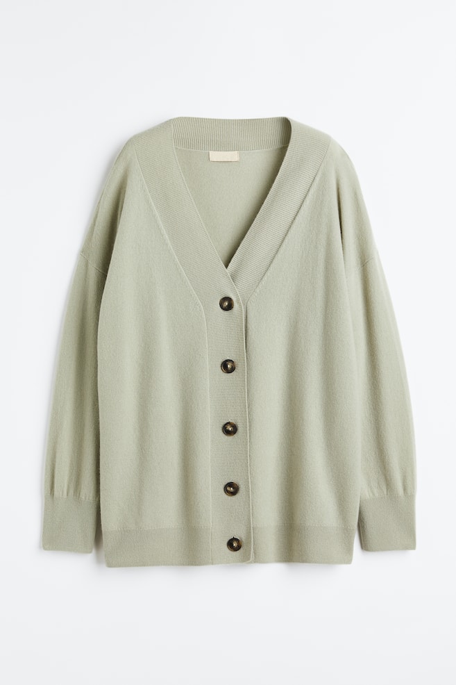 Fine-knit cashmere cardigan - Light khaki green/Nearly black - 1