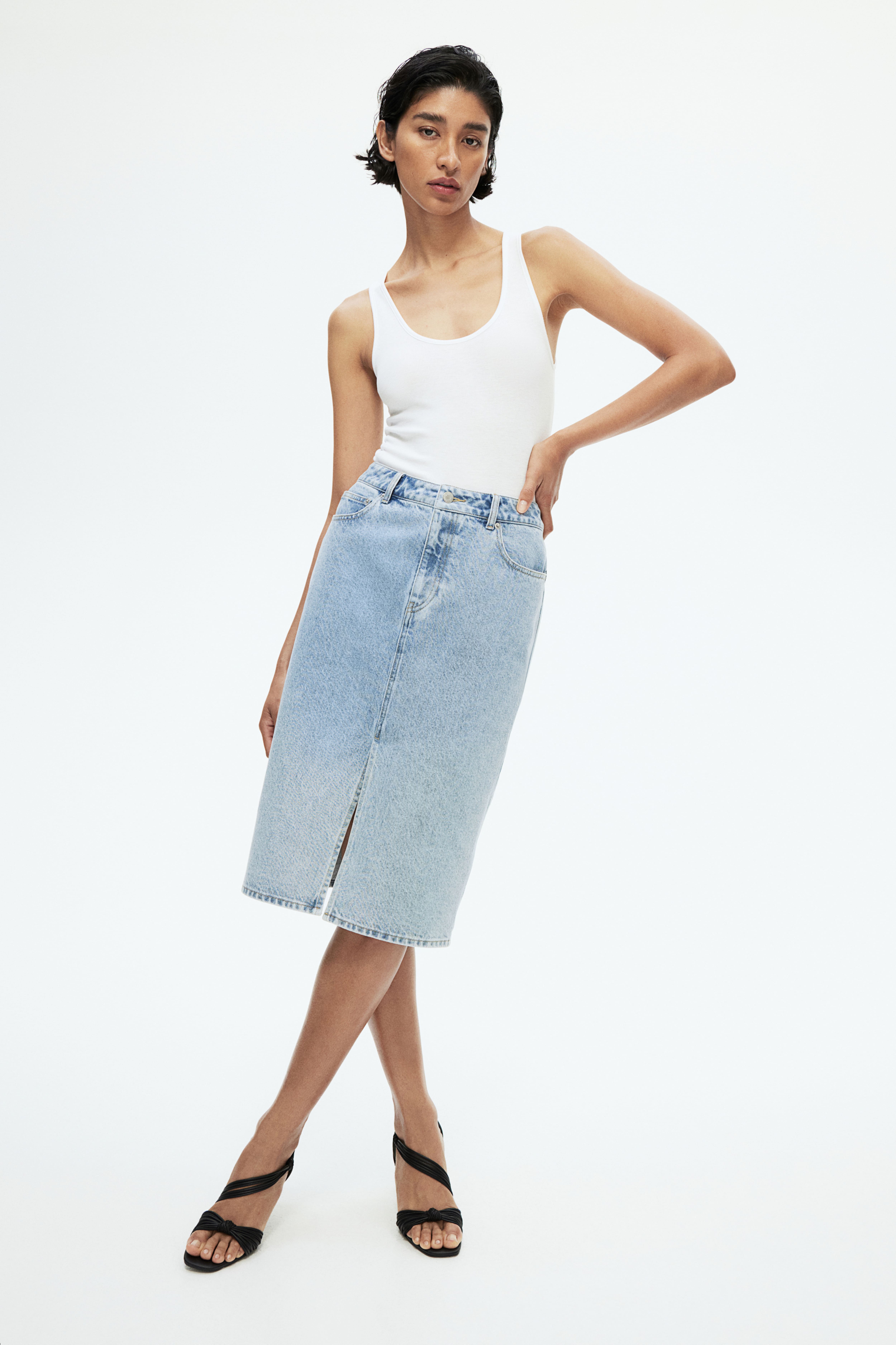 High waisted knee fashion length denim skirt